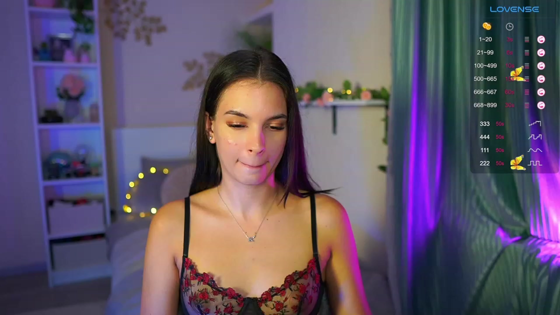 Gallery image thumbnail from Kylie_Quinn's myfreecams stream on, 08/30/2023, 17:36 image 14 of 20