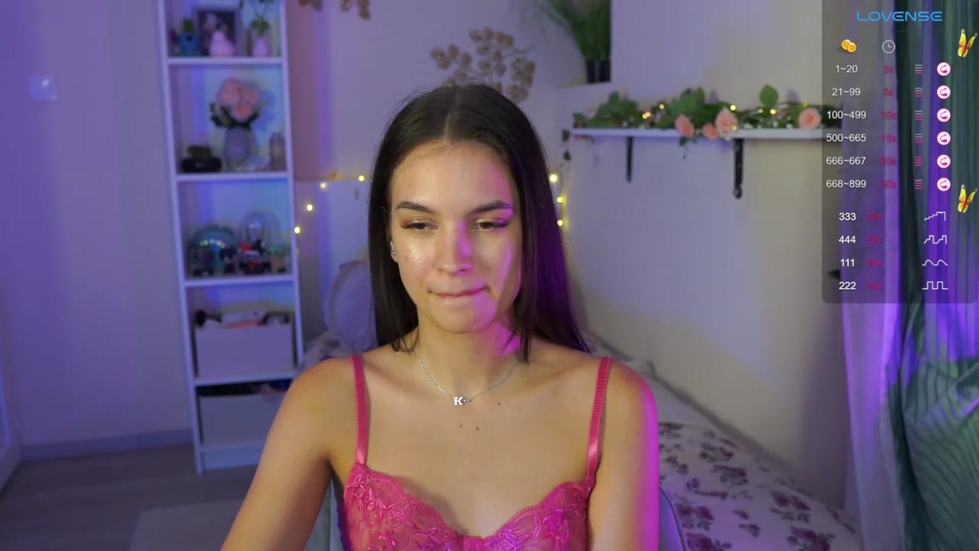 Gallery image thumbnail from Kylie_Quinn's myfreecams stream on, 09/03/2023, 22:30 image 15 of 20