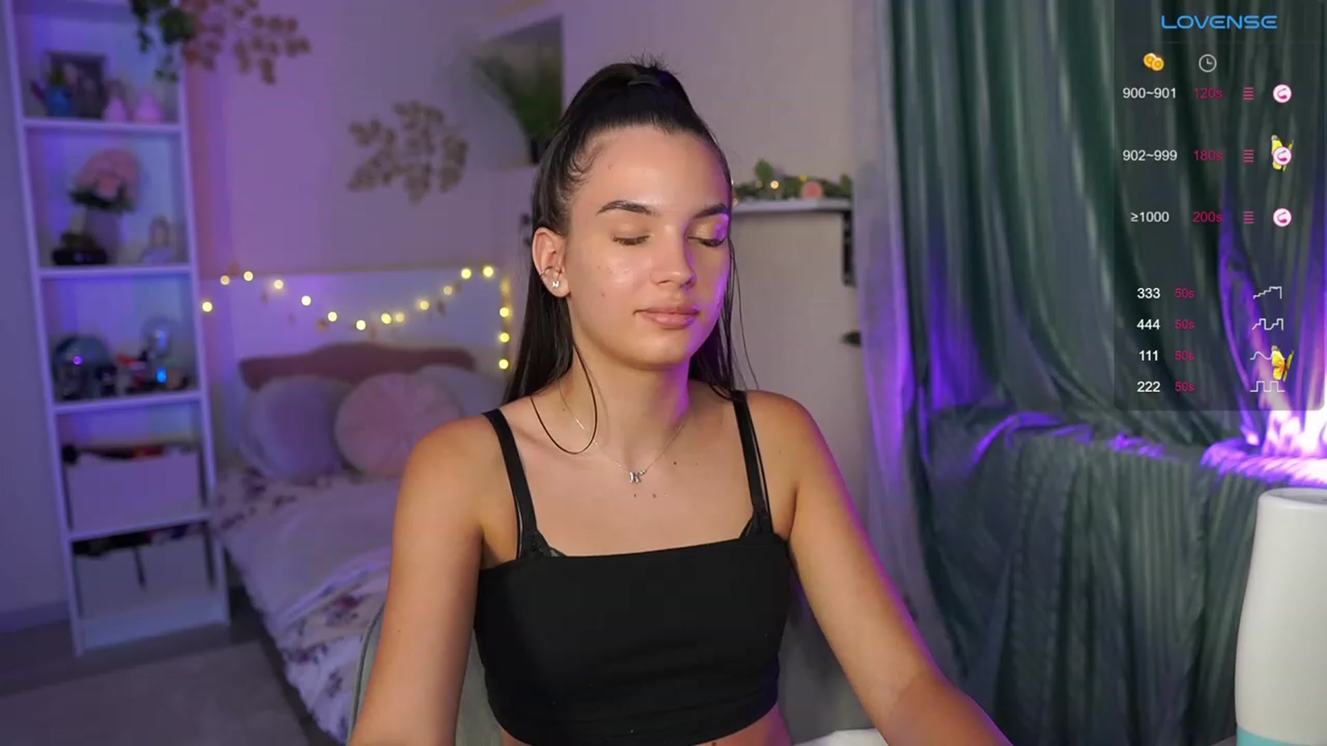 Gallery image thumbnail from Kylie_Quinn's myfreecams stream on, 09/12/2023, 19:20 image 17 of 20