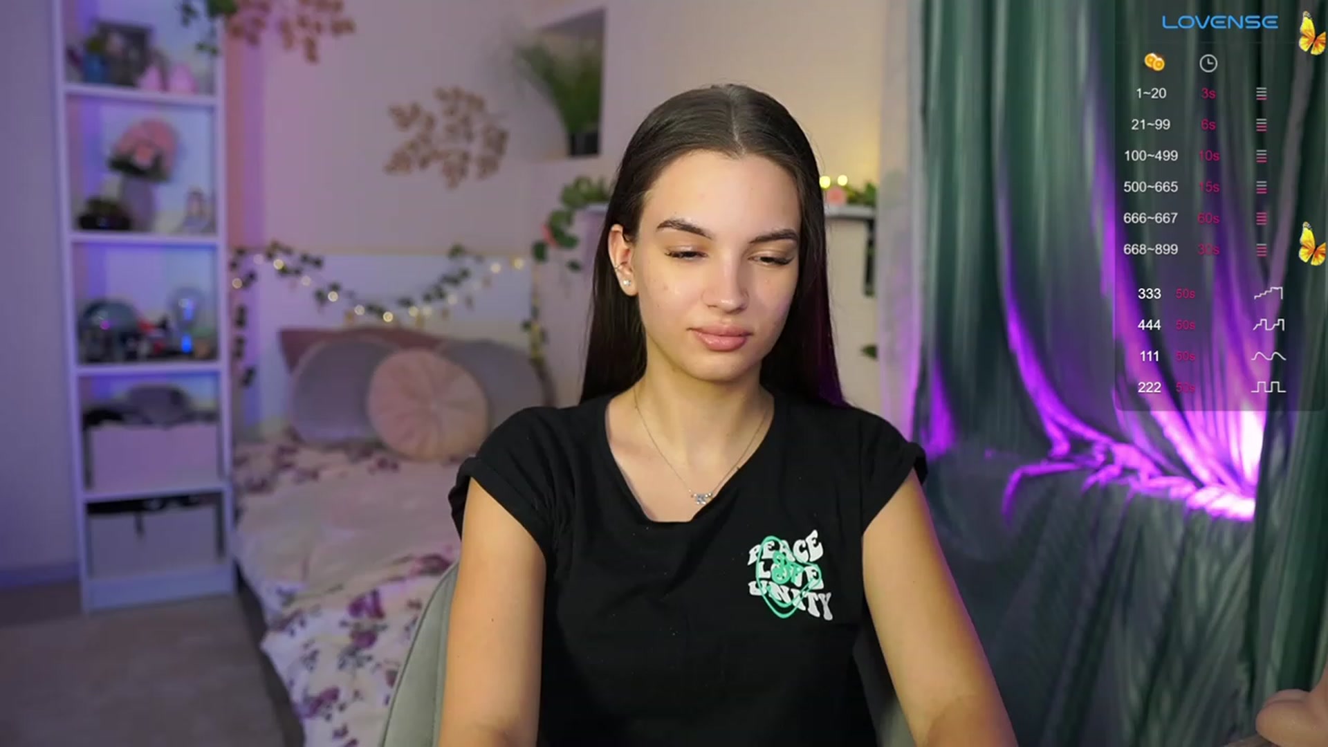 Gallery image thumbnail from Kylie_Quinn's myfreecams stream on, 10/04/2023, 20:11 image 1 of 20