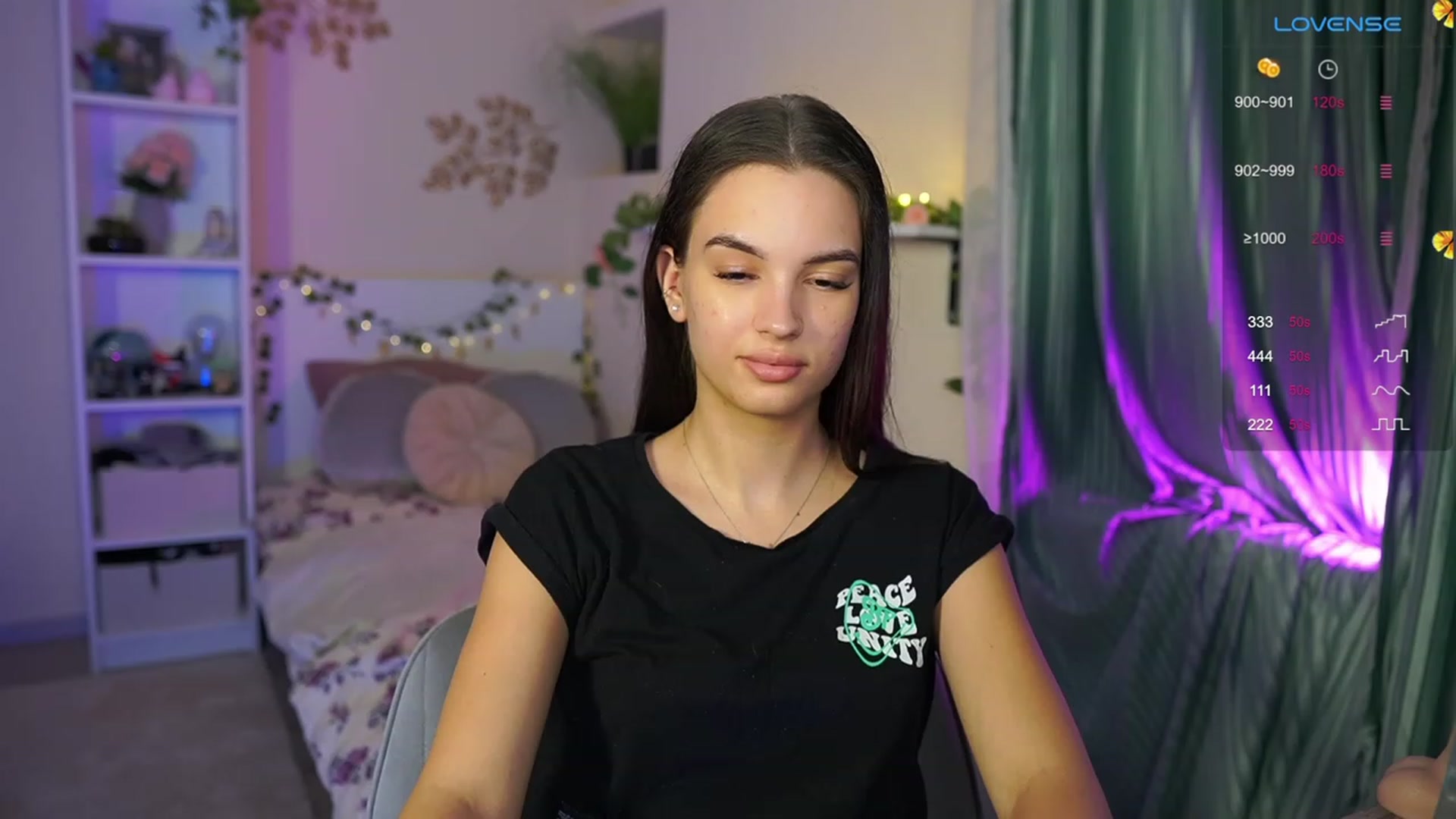 Gallery image thumbnail from Kylie_Quinn's myfreecams stream on, 10/04/2023, 20:11 image 20 of 20