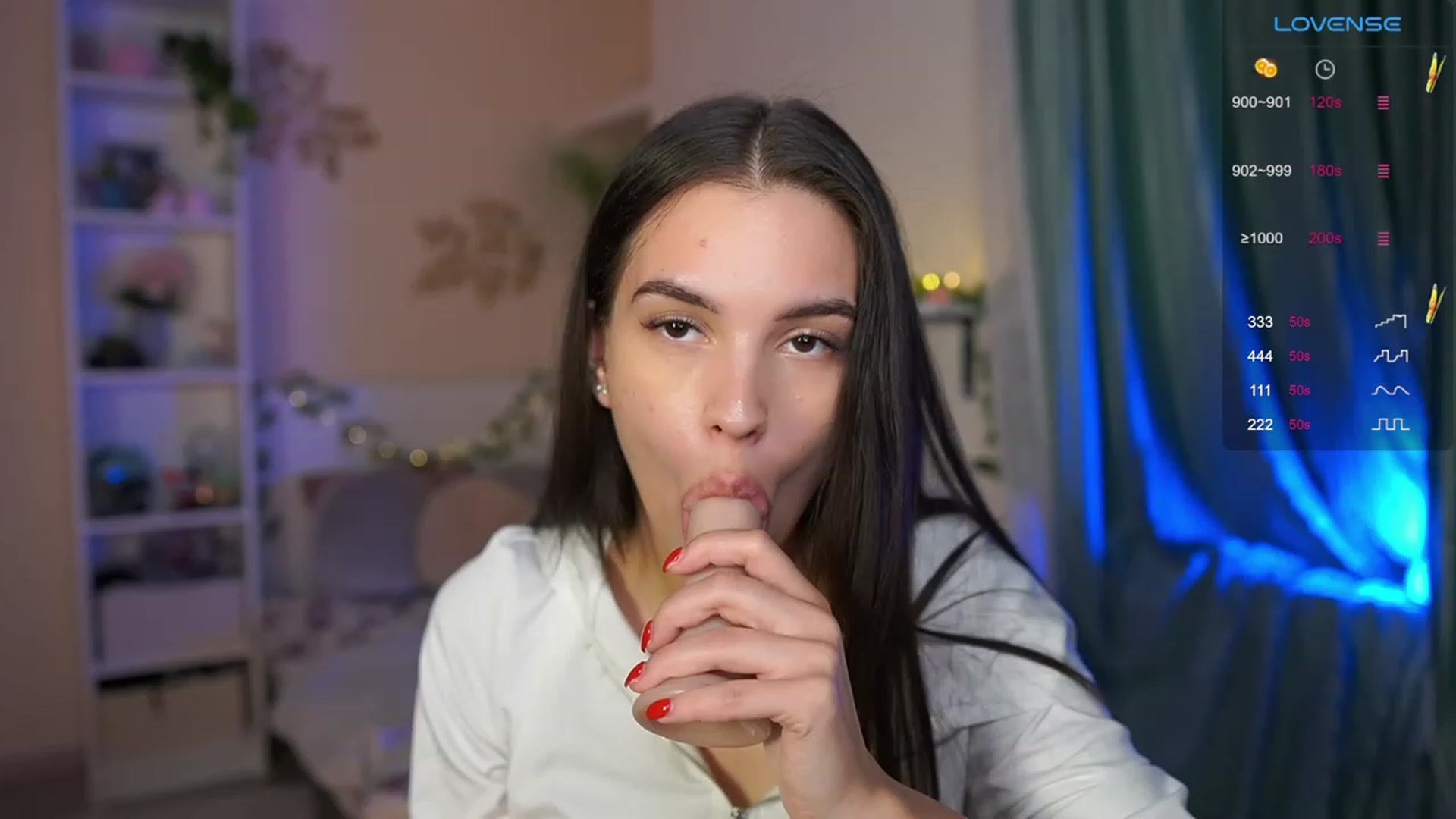 Gallery image thumbnail from Kylie_Quinn's myfreecams stream on, 10/07/2023, 21:46 image 15 of 20