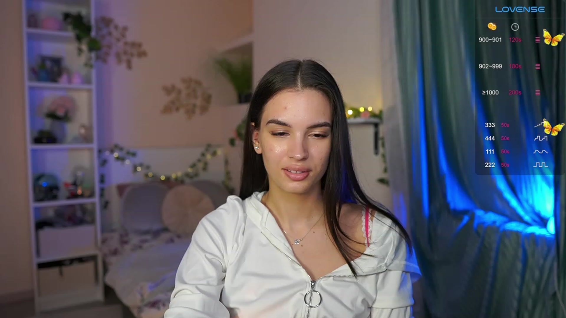 Gallery image thumbnail from Kylie_Quinn's myfreecams stream on, 10/07/2023, 21:46 image 17 of 20