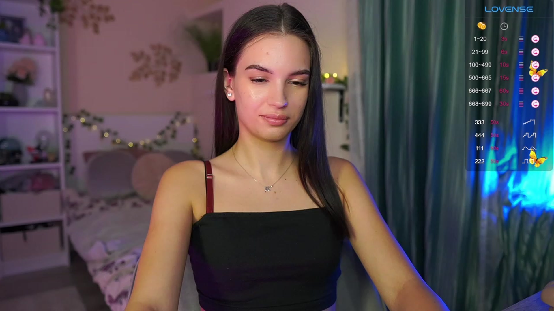 Gallery image thumbnail from Kylie_Quinn's myfreecams stream on, 10/08/2023, 19:38 image 19 of 20