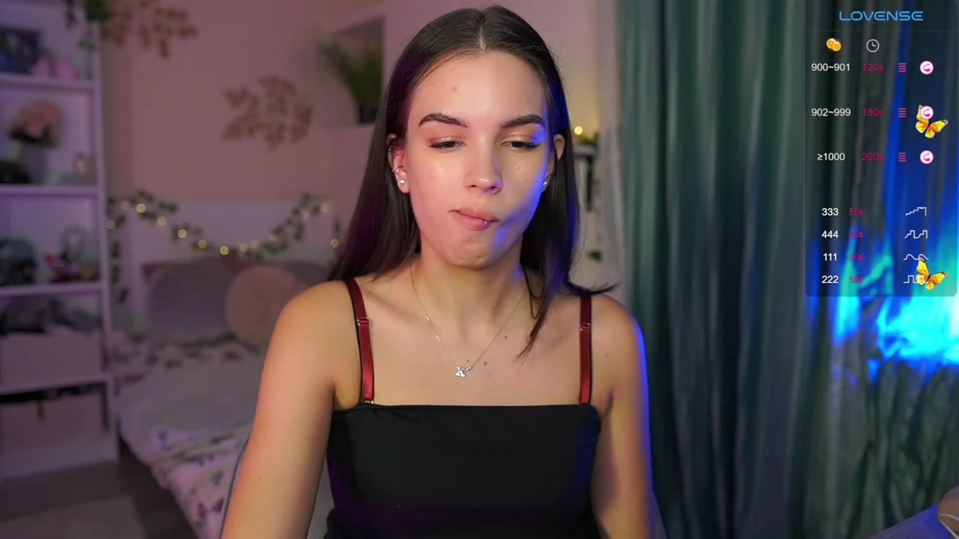 Gallery image thumbnail from Kylie_Quinn's myfreecams stream on, 10/08/2023, 21:08 image 14 of 20