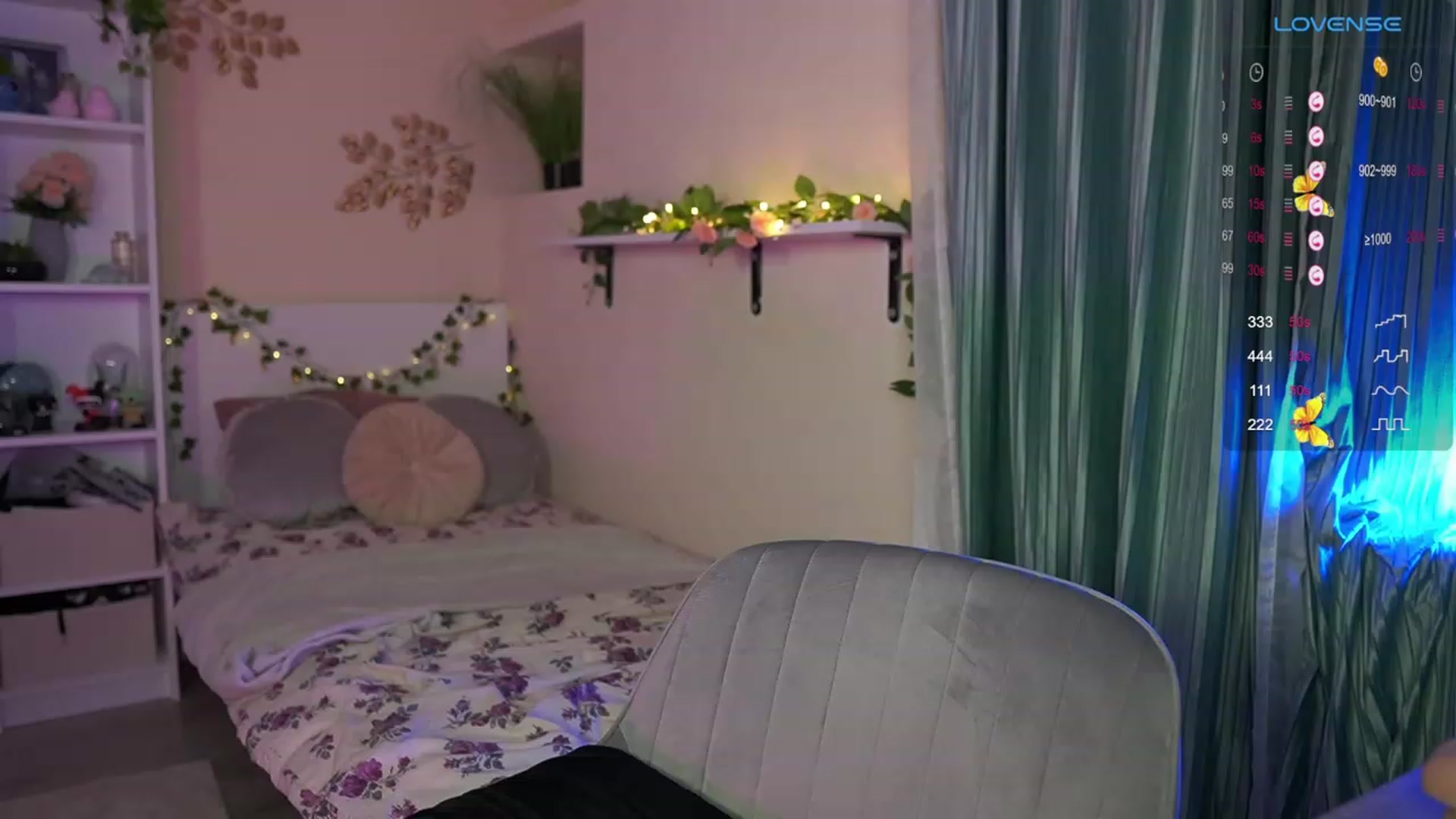 Gallery image thumbnail from Kylie_Quinn's myfreecams stream on, 10/08/2023, 21:41 image 9 of 20