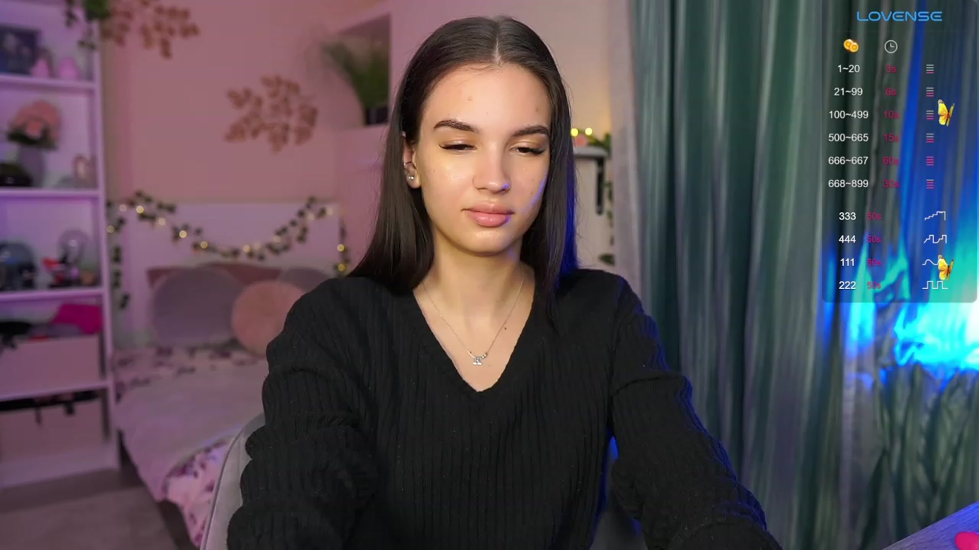 Gallery image thumbnail from Kylie_Quinn's myfreecams stream on, 10/10/2023, 19:04 image 10 of 20