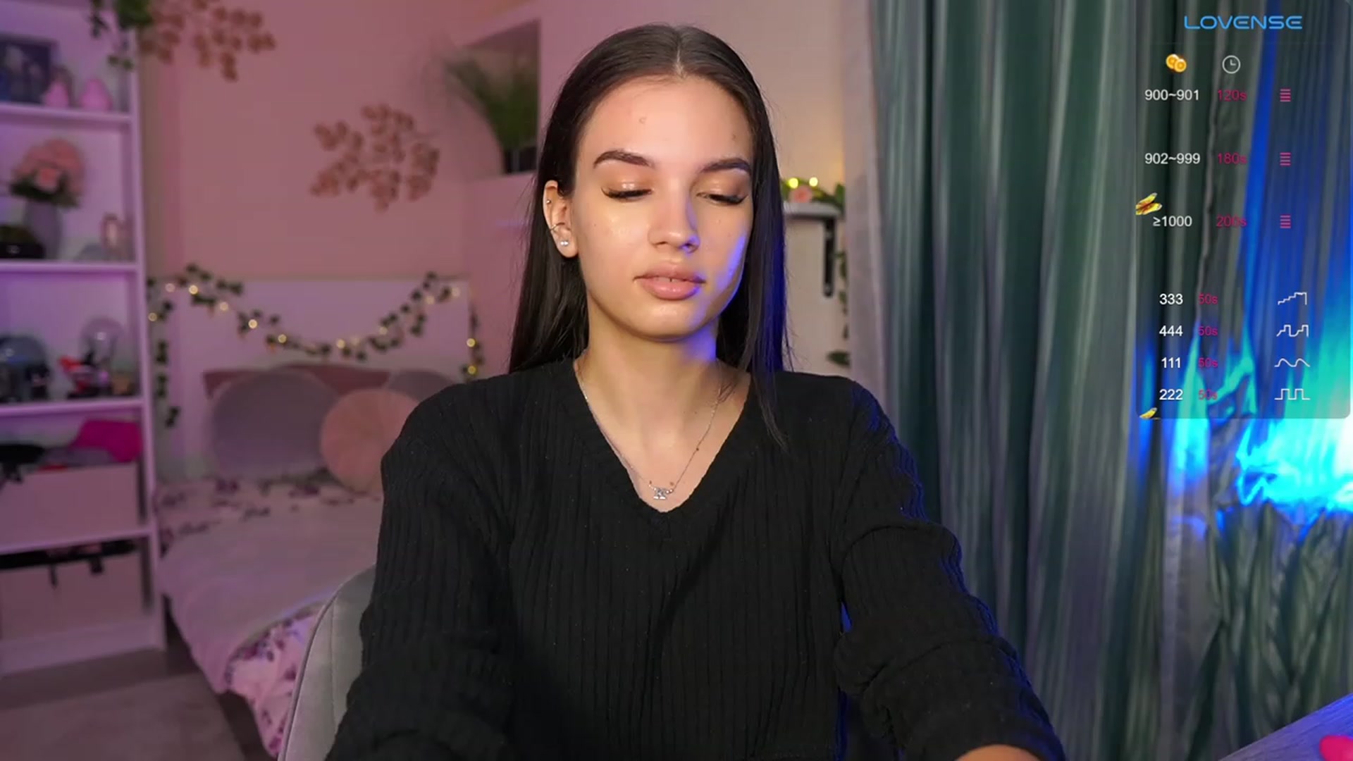 Gallery image thumbnail from Kylie_Quinn's myfreecams stream on, 10/10/2023, 19:04 image 6 of 20