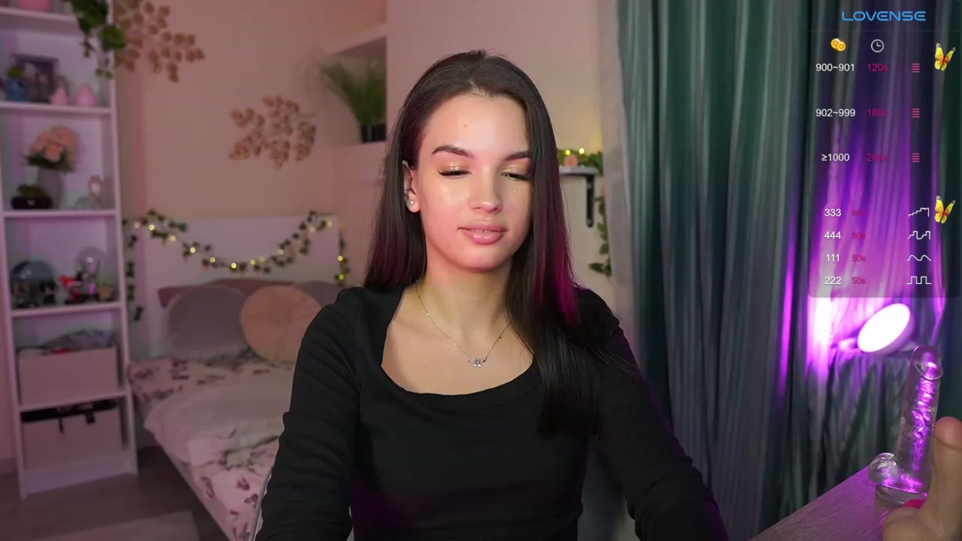 Gallery image thumbnail from Kylie_Quinn's myfreecams stream on, 10/12/2023, 23:15 image 19 of 20
