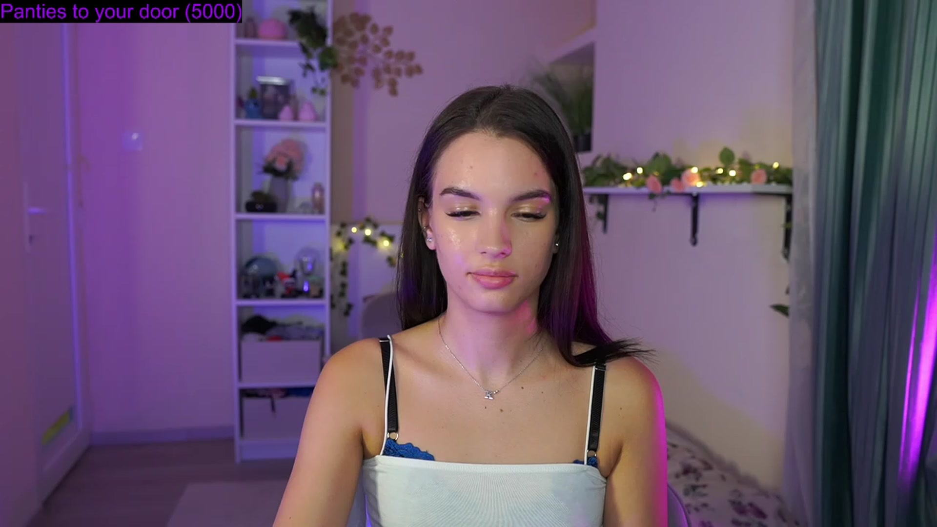 Gallery image thumbnail from Kylie_Quinn's myfreecams stream on, 10/13/2023, 22:56 image 16 of 20