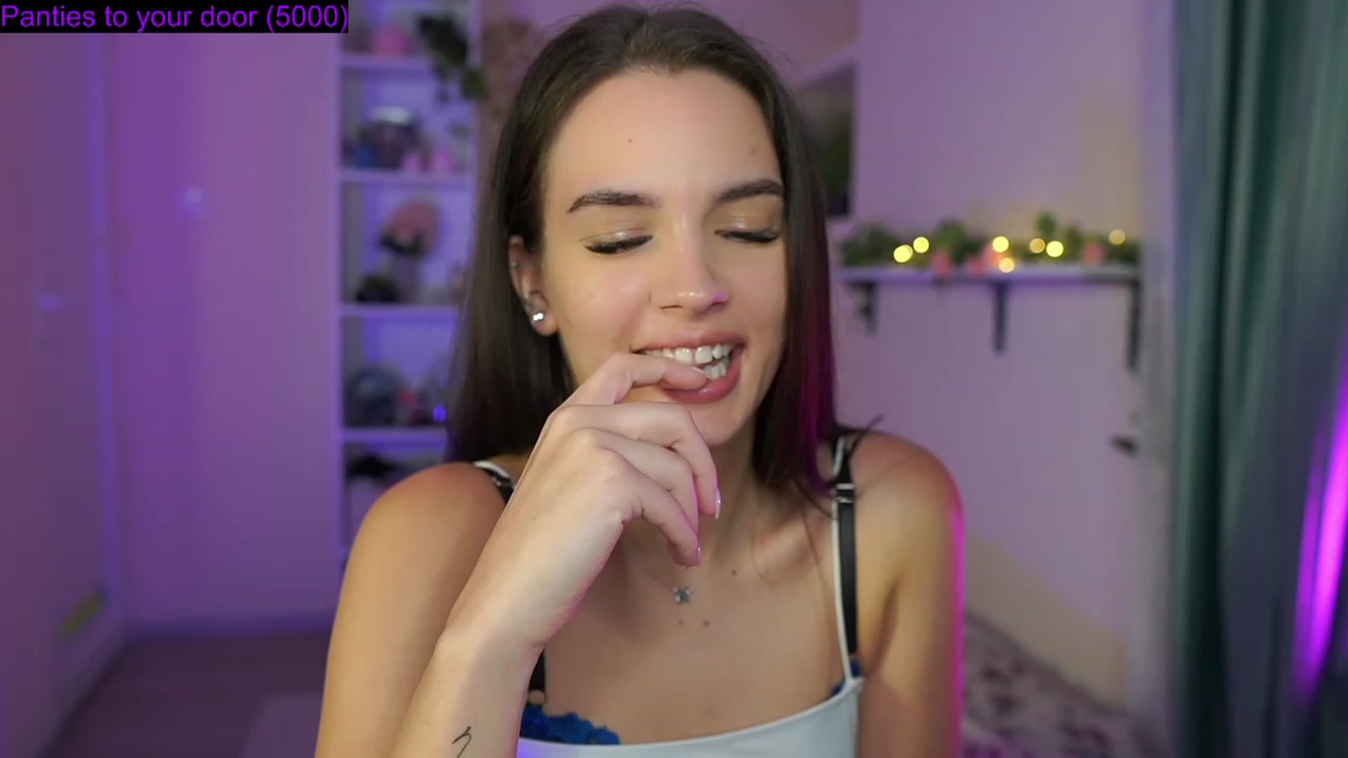 Gallery image thumbnail from Kylie_Quinn's myfreecams stream on, 10/13/2023, 22:56 image 1 of 20
