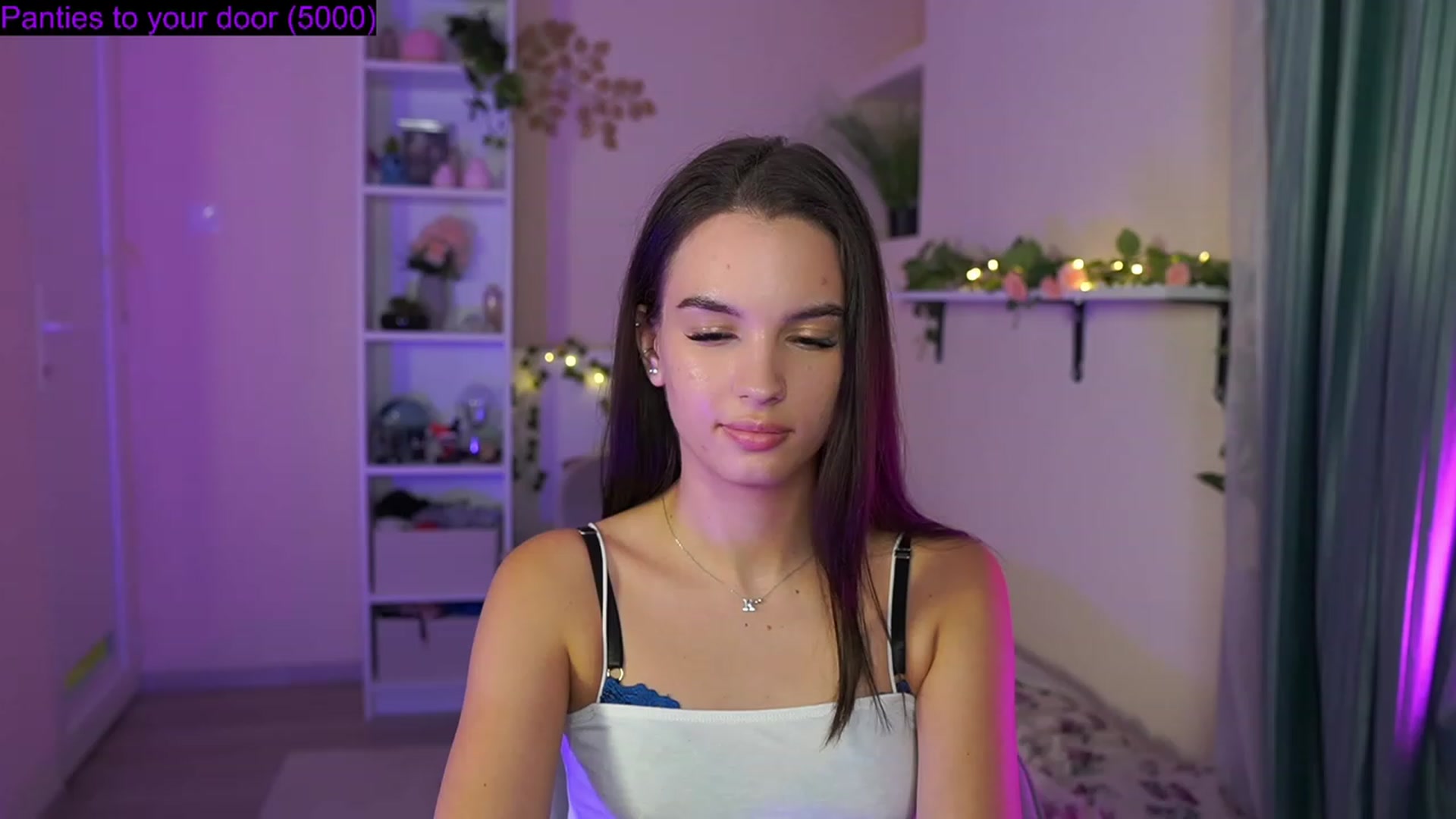 Gallery image thumbnail from Kylie_Quinn's myfreecams stream on, 10/13/2023, 22:56 image 4 of 20