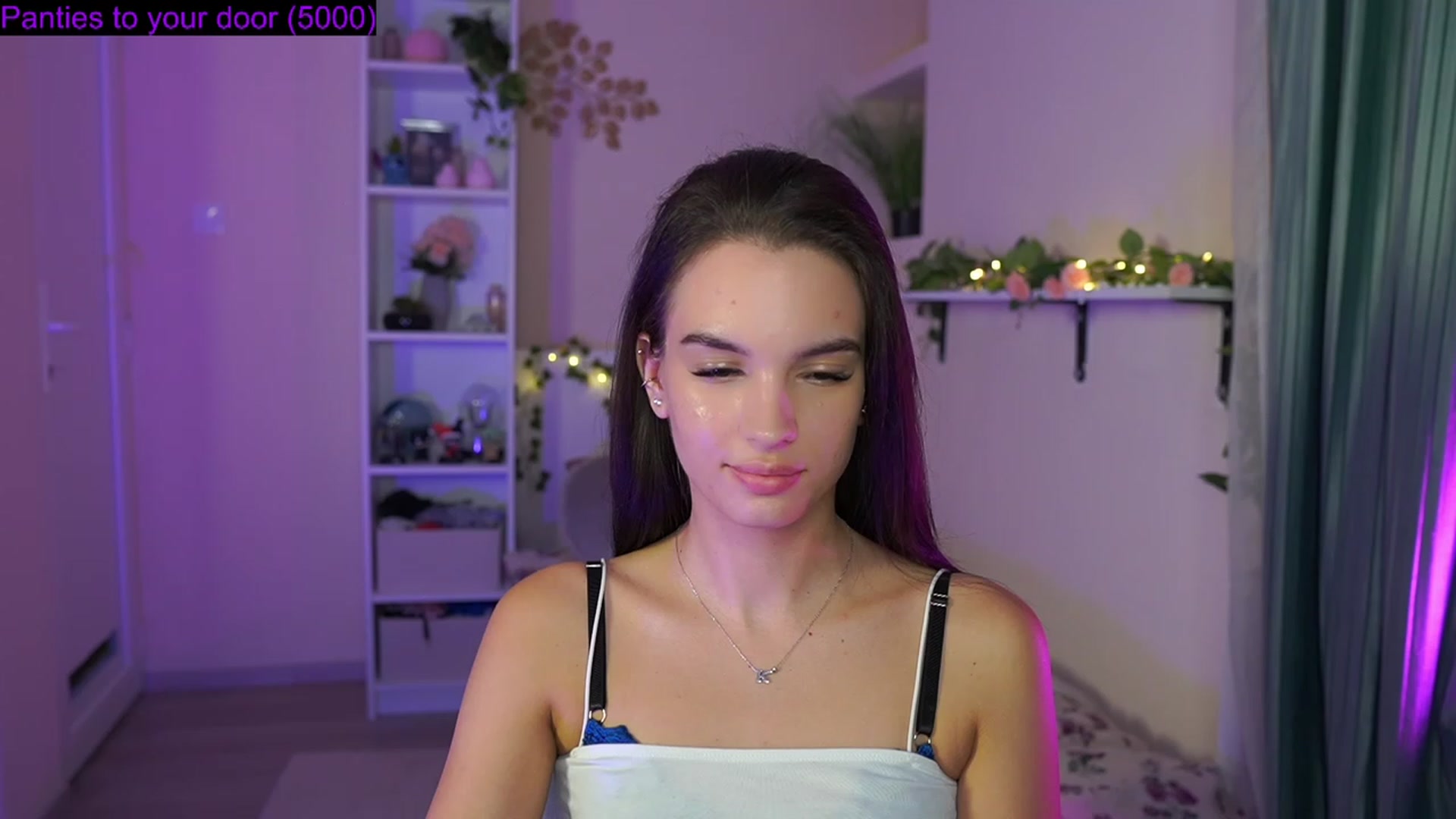 Gallery image thumbnail from Kylie_Quinn's myfreecams stream on, 10/13/2023, 23:39 image 6 of 20