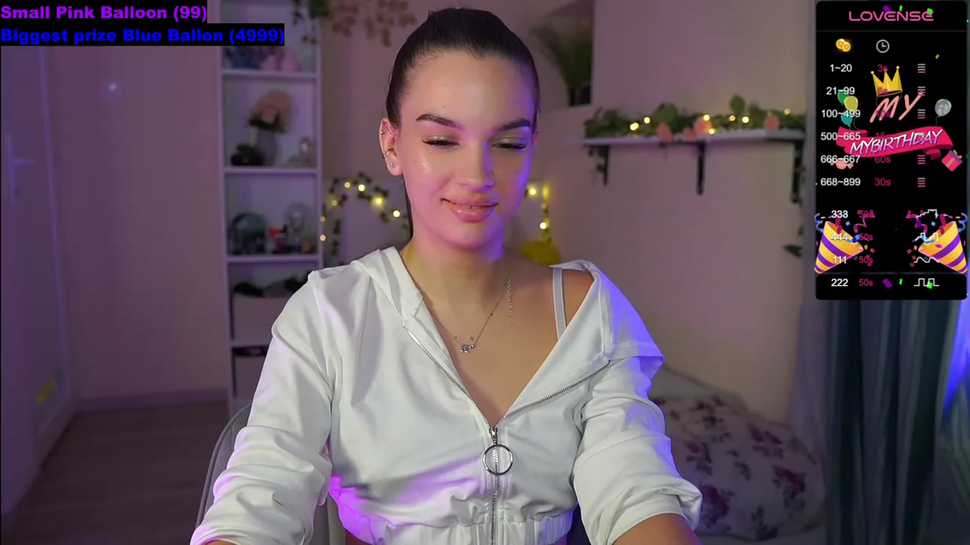 Gallery image thumbnail from Kylie_Quinn's myfreecams stream on, 10/17/2023, 12:42 image 10 of 20