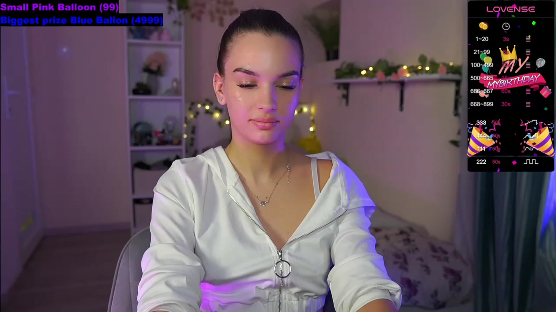 Gallery image thumbnail from Kylie_Quinn's myfreecams stream on, 10/17/2023, 12:42 image 11 of 20