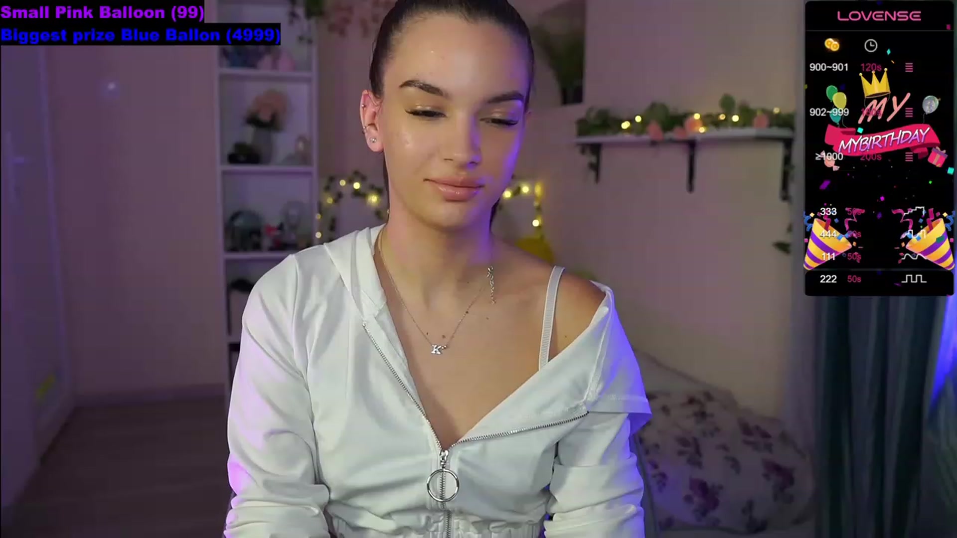 Gallery image thumbnail from Kylie_Quinn's myfreecams stream on, 10/17/2023, 12:42 image 4 of 20
