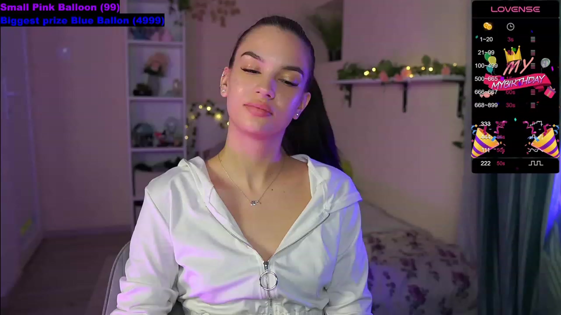 Gallery image thumbnail from Kylie_Quinn's myfreecams stream on, 10/17/2023, 14:19 image 5 of 20