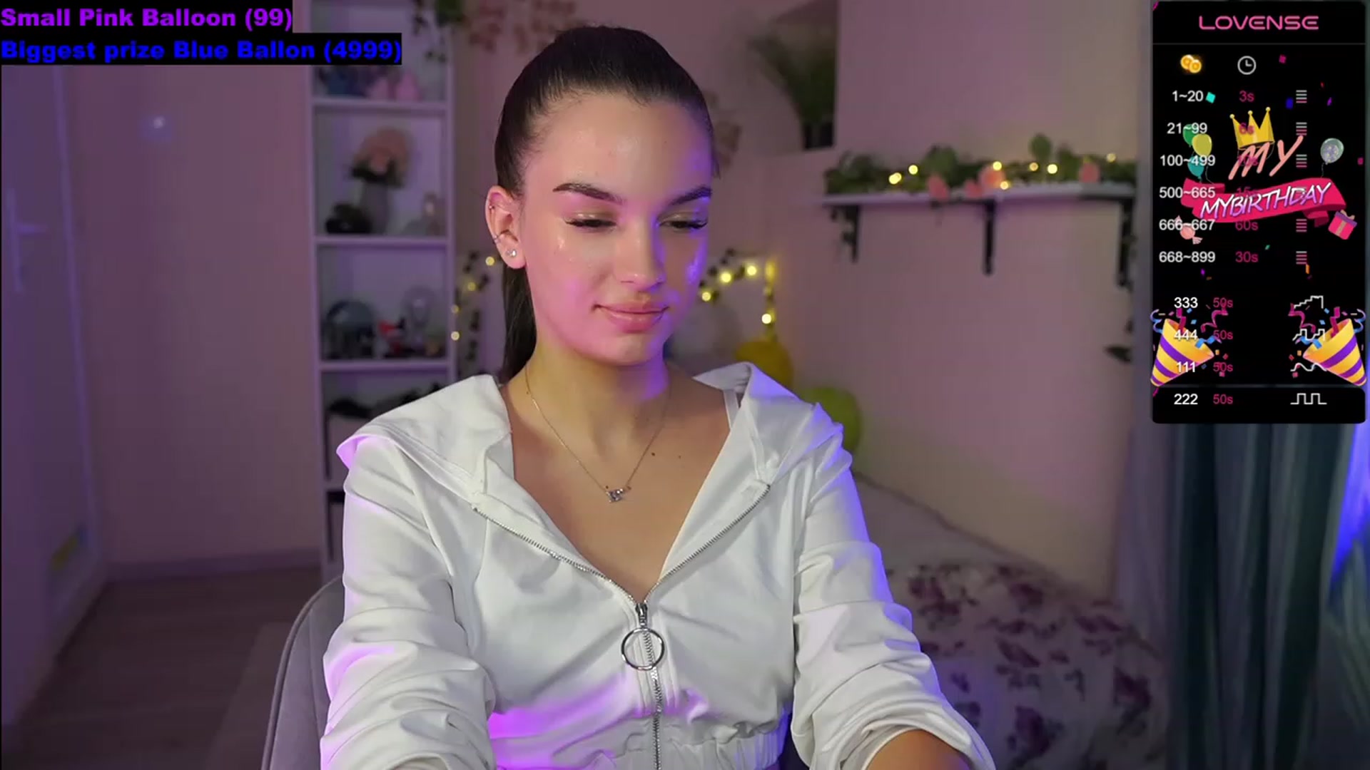 Gallery image thumbnail from Kylie_Quinn's myfreecams stream on, 10/17/2023, 14:19 image 7 of 20