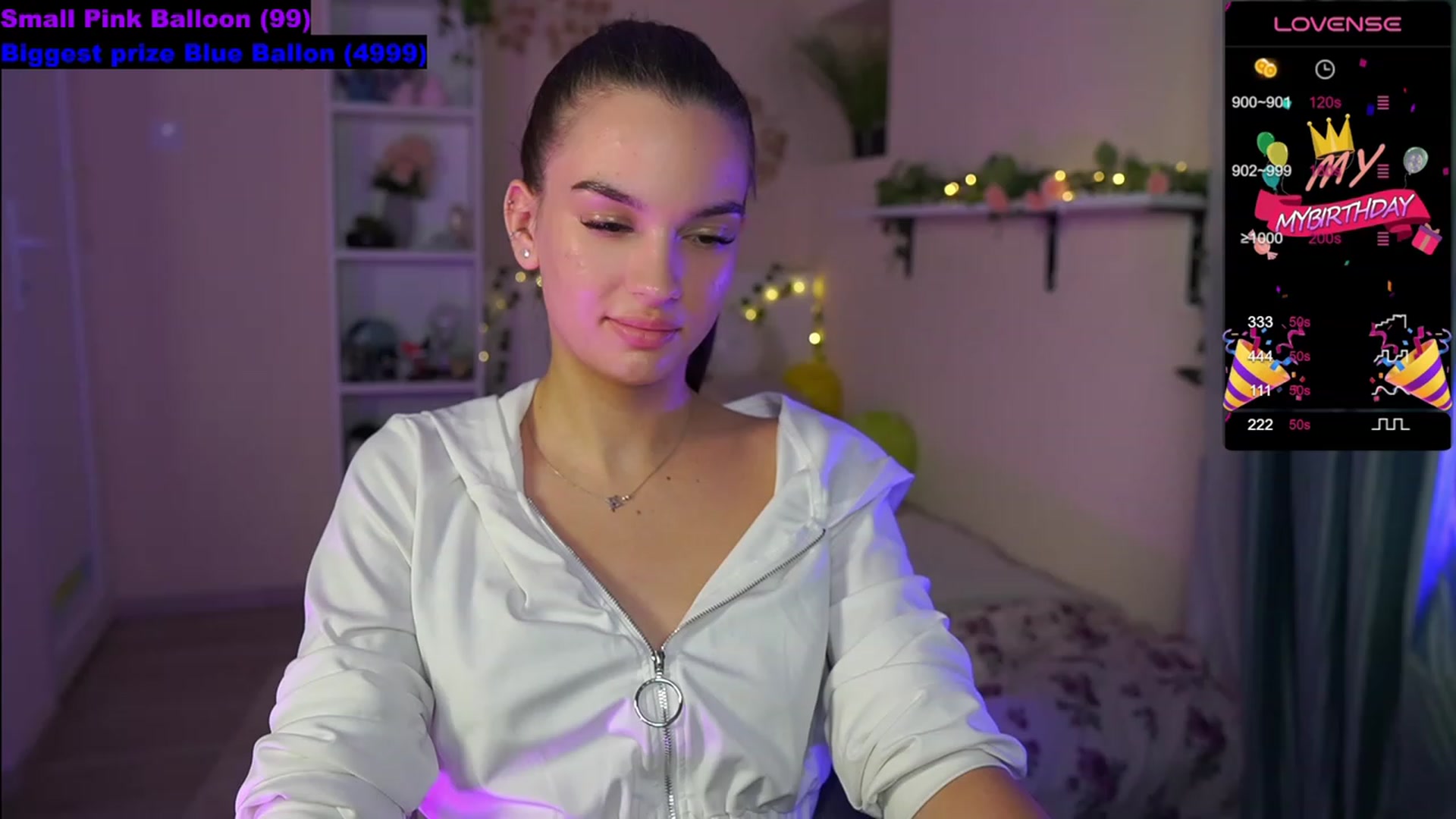 Gallery image thumbnail from Kylie_Quinn's myfreecams stream on, 10/17/2023, 15:59 image 4 of 20
