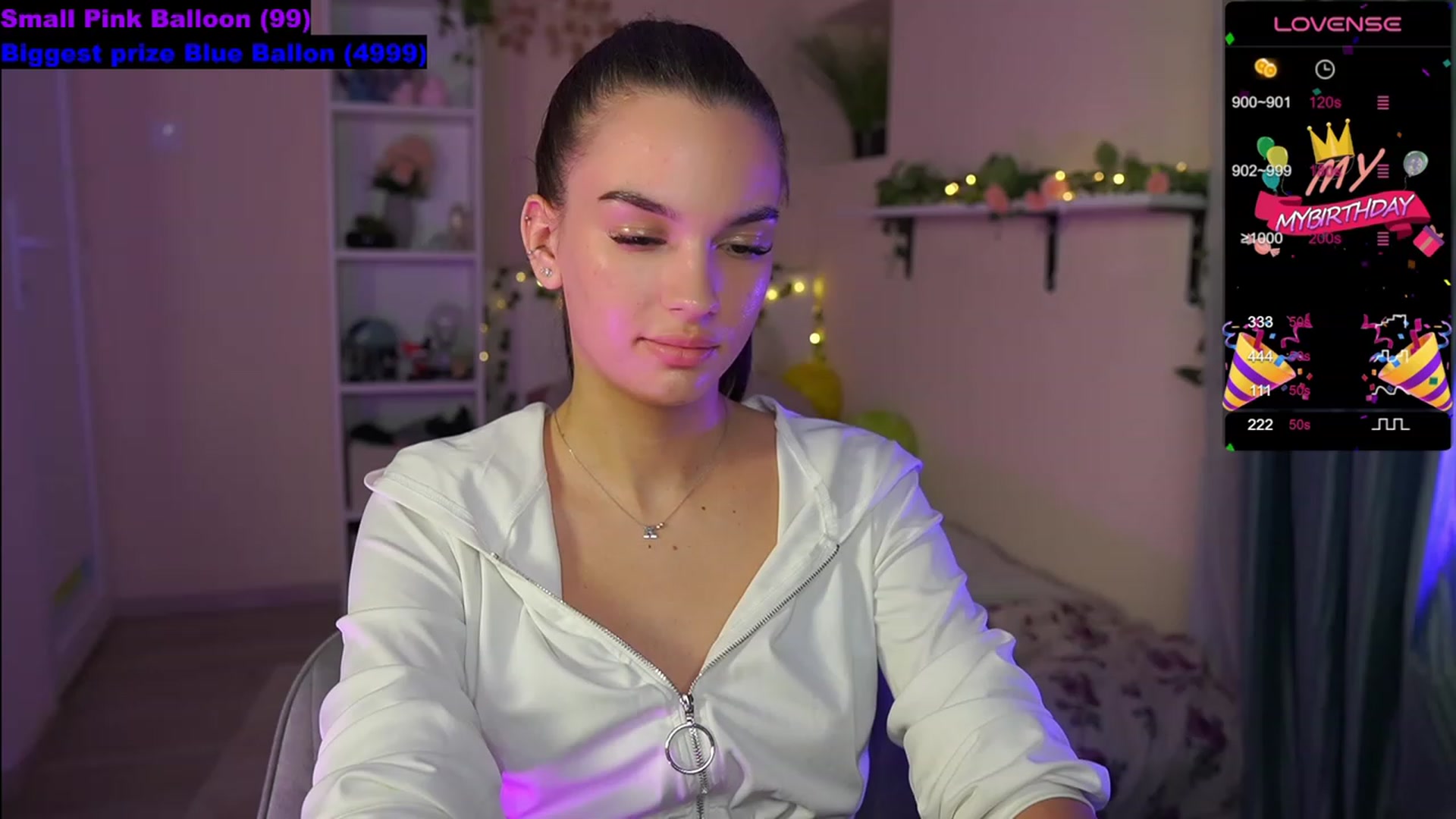 Gallery image thumbnail from Kylie_Quinn's myfreecams stream on, 10/17/2023, 15:59 image 13 of 20