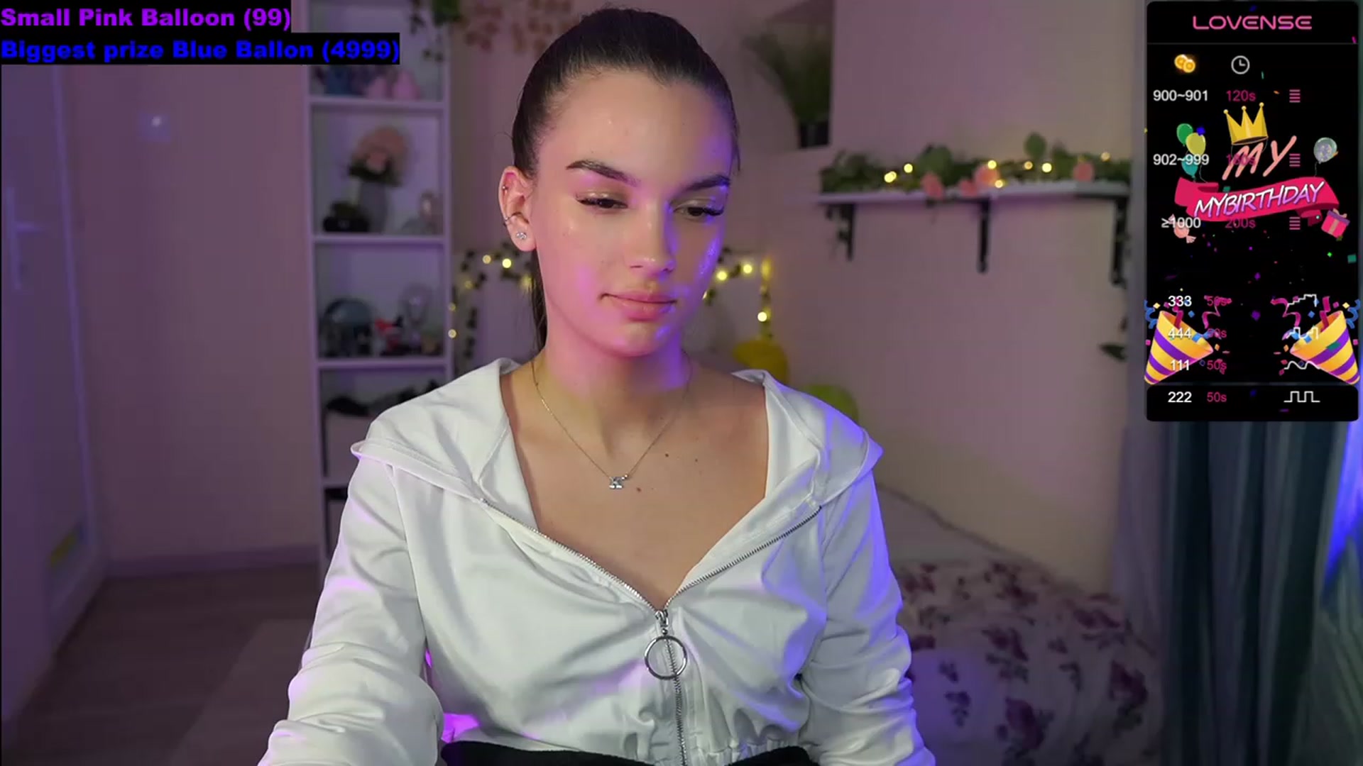 Gallery image thumbnail from Kylie_Quinn's myfreecams stream on, 10/17/2023, 15:59 image 17 of 20