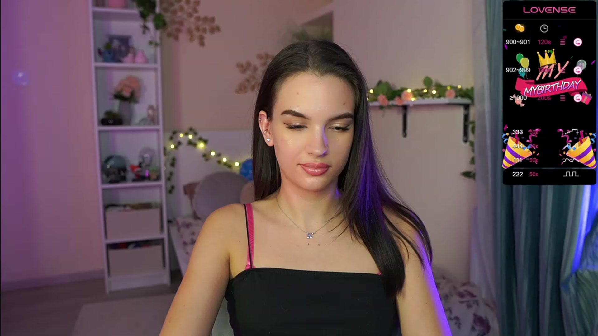 Gallery image thumbnail from Kylie_Quinn's myfreecams stream on, 10/21/2023, 21:46 image 4 of 20