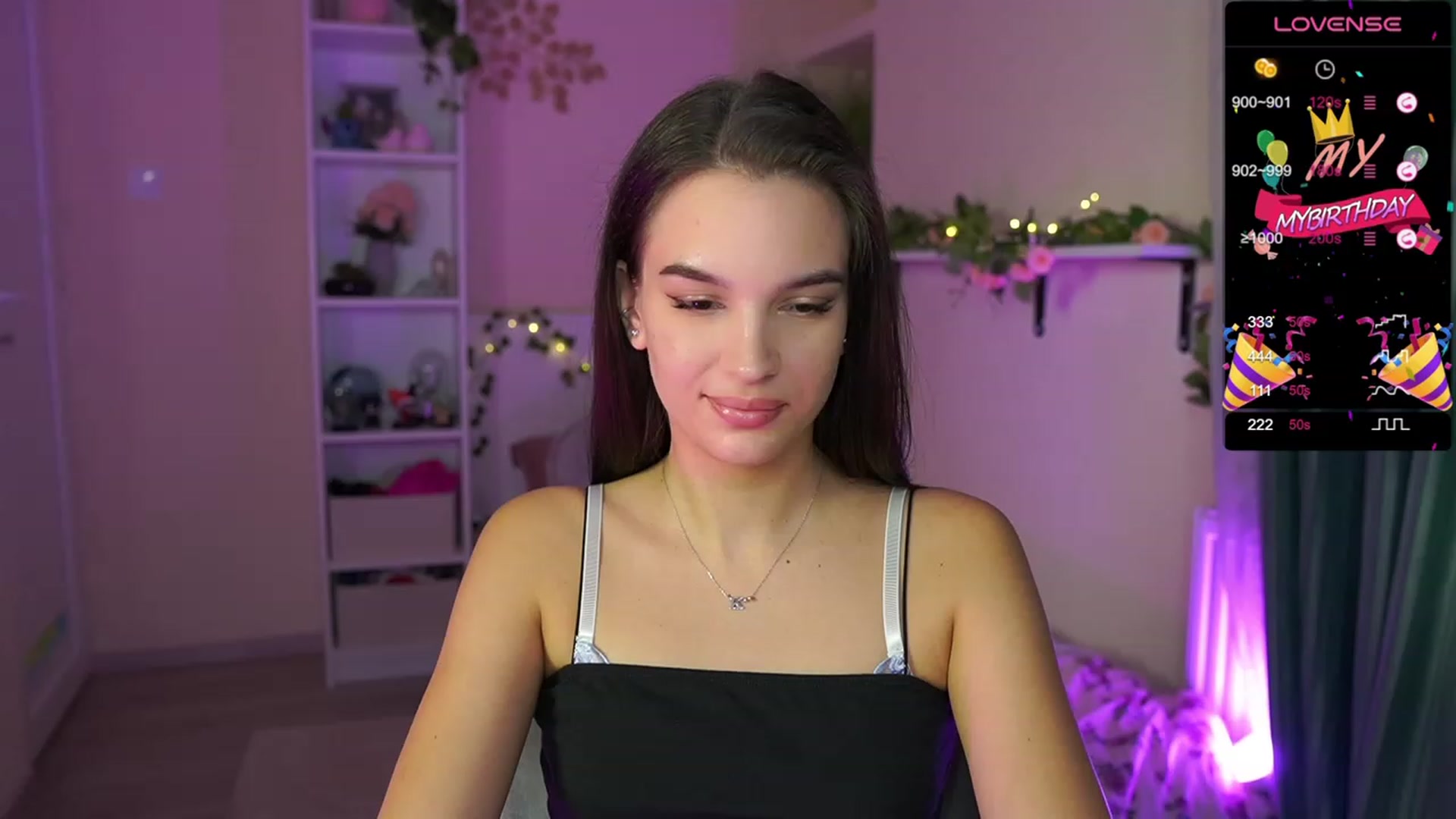 Gallery image thumbnail from Kylie_Quinn's myfreecams stream on, 10/24/2023, 20:00 image 4 of 20