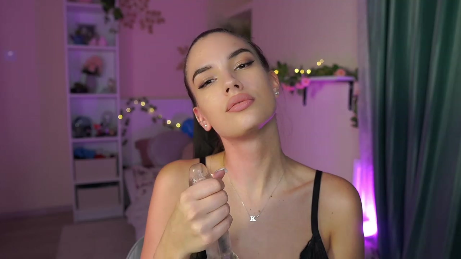 Gallery image thumbnail from Kylie_Quinn's myfreecams stream on, 10/26/2023, 20:13 image 15 of 20