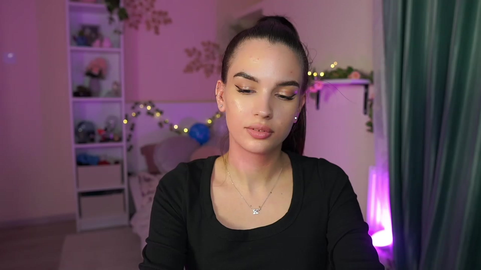 Gallery image thumbnail from Kylie_Quinn's myfreecams stream on, 10/26/2023, 21:41 image 9 of 20