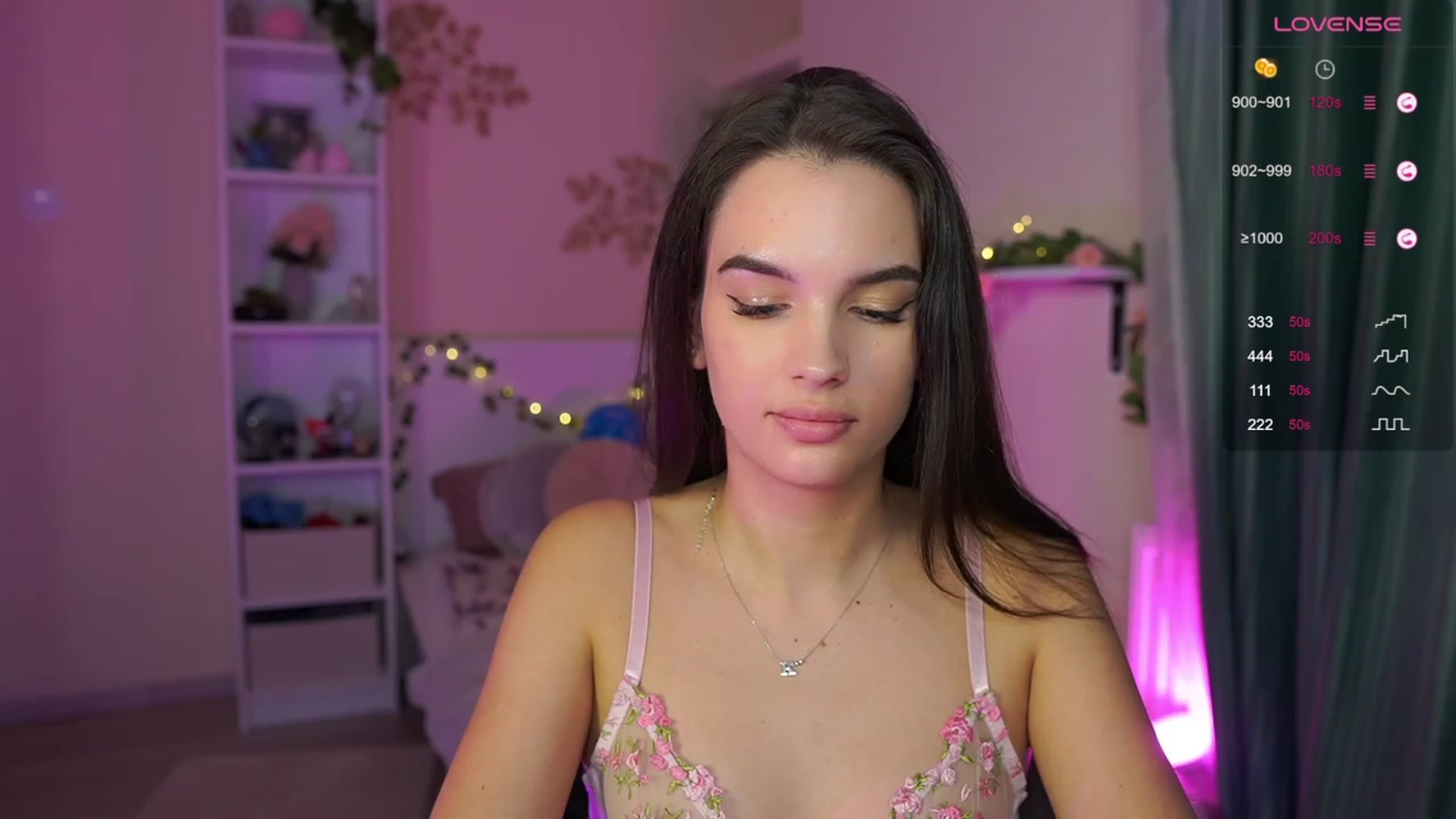Gallery image thumbnail from Kylie_Quinn's myfreecams stream on, 10/27/2023, 22:40 image 11 of 20