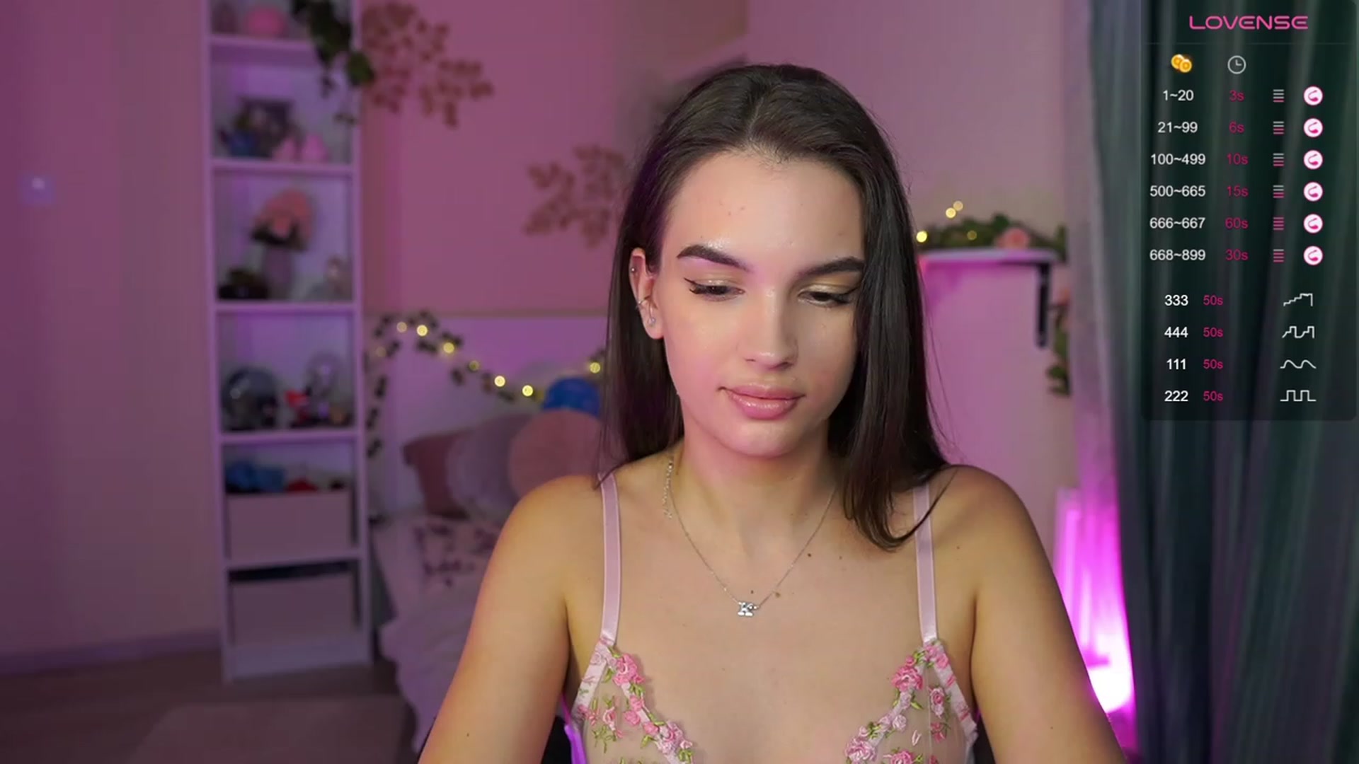 Gallery image thumbnail from Kylie_Quinn's myfreecams stream on, 10/27/2023, 22:40 image 19 of 20