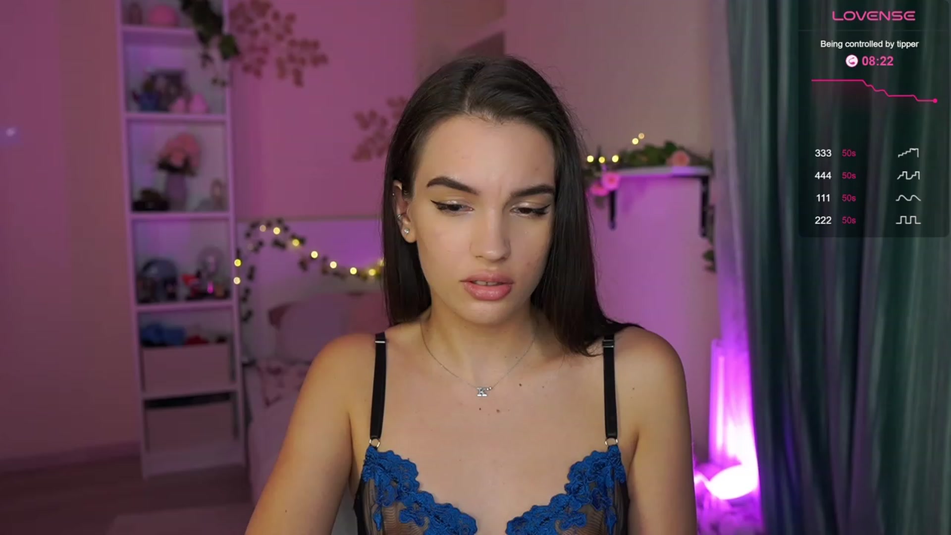 Gallery image thumbnail from Kylie_Quinn's myfreecams stream on, 10/28/2023, 22:27 image 6 of 20