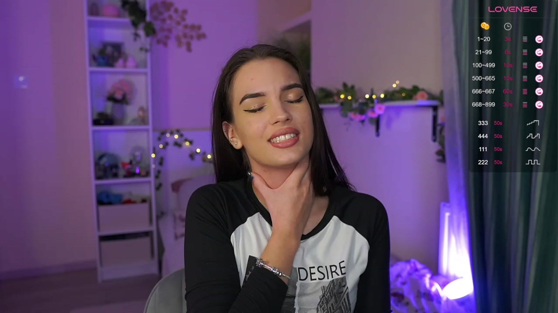 Gallery image thumbnail from Kylie_Quinn's myfreecams stream on, 10/29/2023, 20:45 image 17 of 20