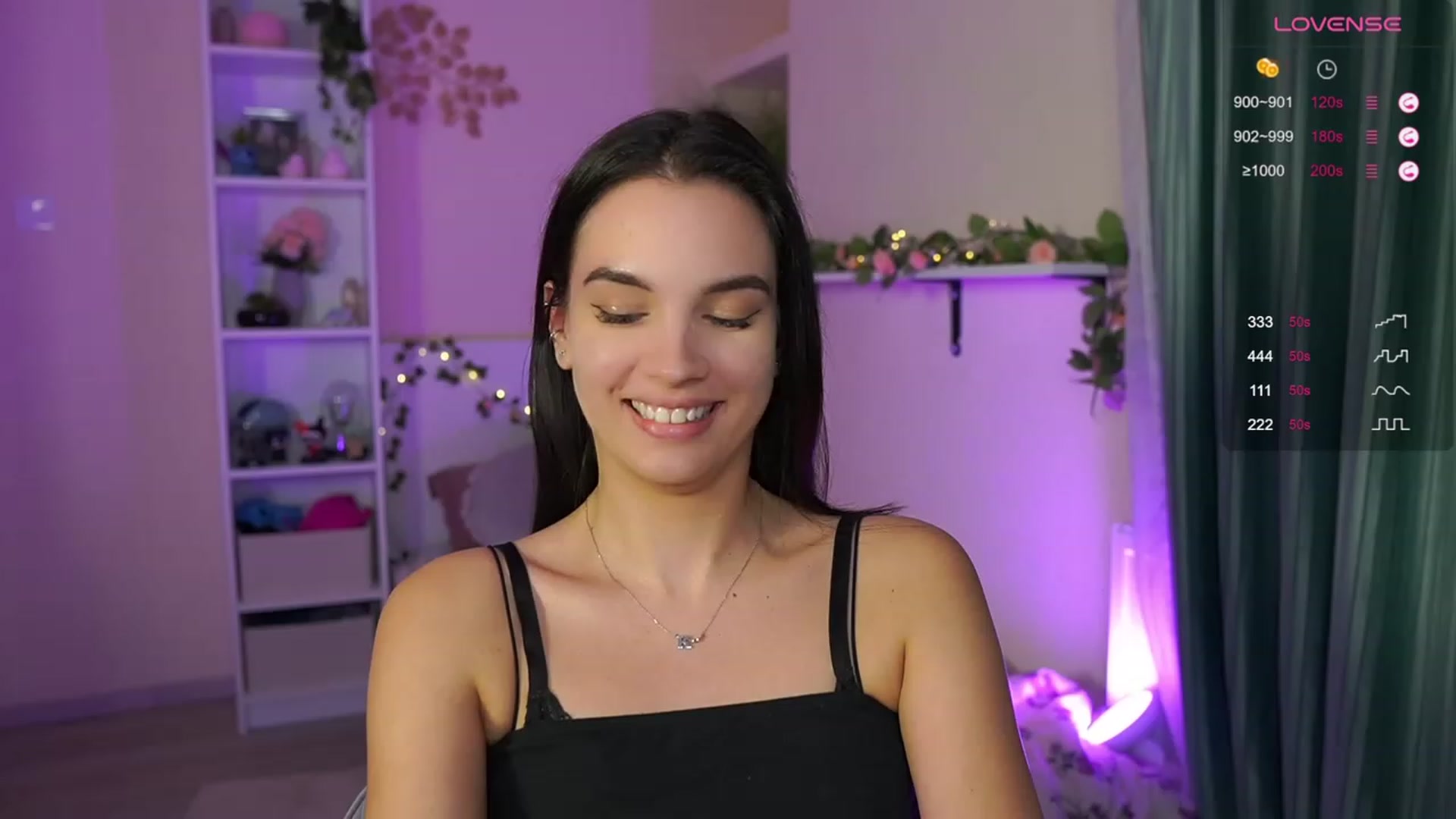 Gallery image thumbnail from Kylie_Quinn's myfreecams stream on, 10/31/2023, 23:52 image 9 of 20
