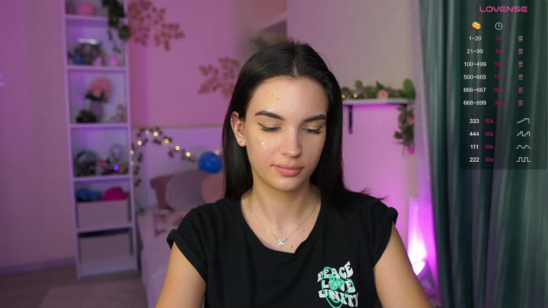 Gallery image thumbnail from Kylie_Quinn's myfreecams stream on, 11/01/2023, 23:15 image 16 of 20