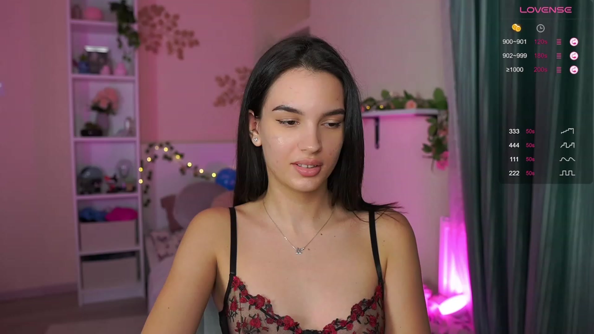Gallery image thumbnail from Kylie_Quinn's myfreecams stream on, 11/05/2023, 21:59 image 18 of 20
