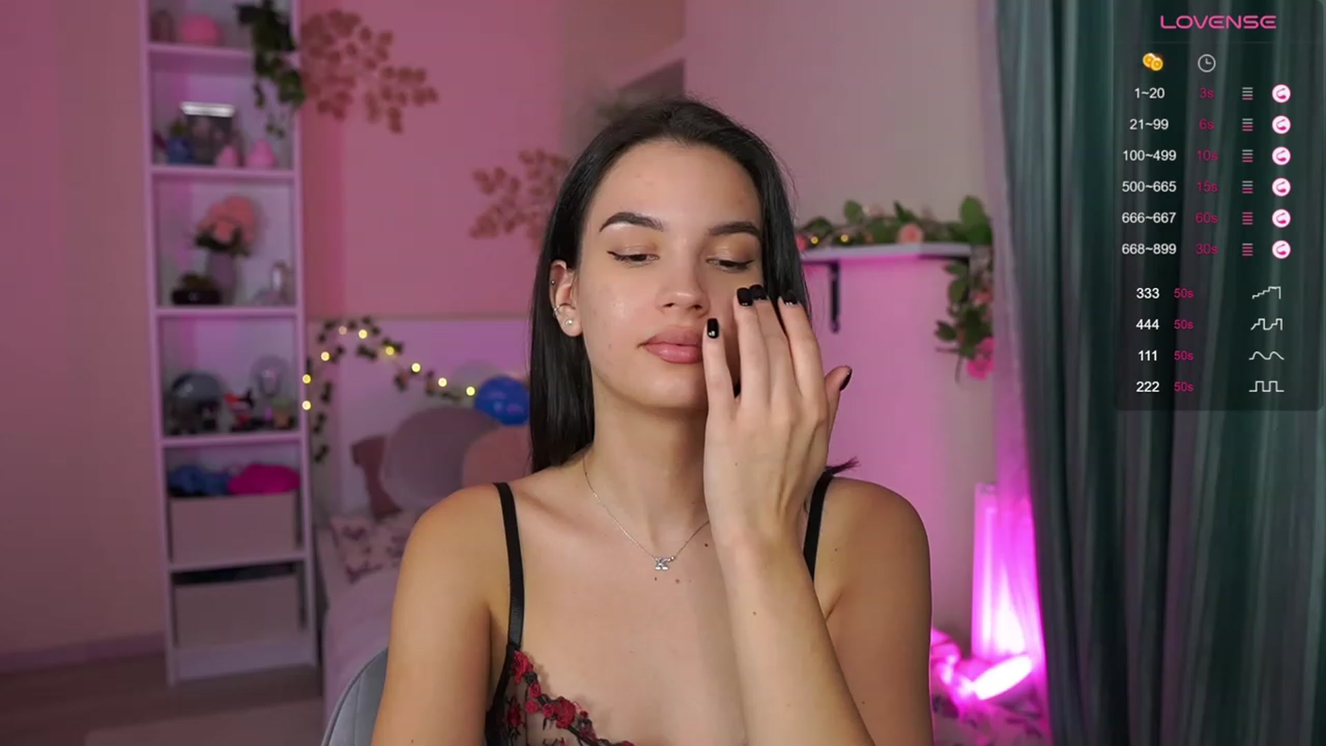 Gallery image thumbnail from Kylie_Quinn's myfreecams stream on, 11/05/2023, 21:59 image 11 of 20