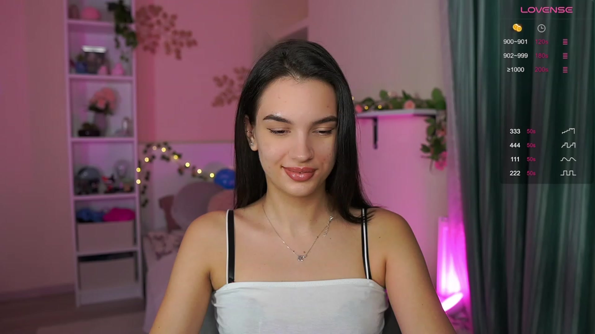 Gallery image thumbnail from Kylie_Quinn's myfreecams stream on, 11/05/2023, 21:59 image 1 of 20