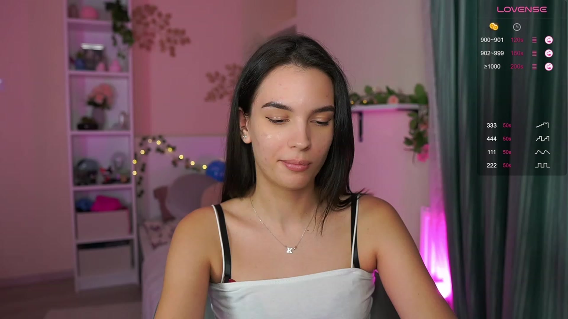 Gallery image thumbnail from Kylie_Quinn's myfreecams stream on, 11/05/2023, 22:37 image 3 of 20