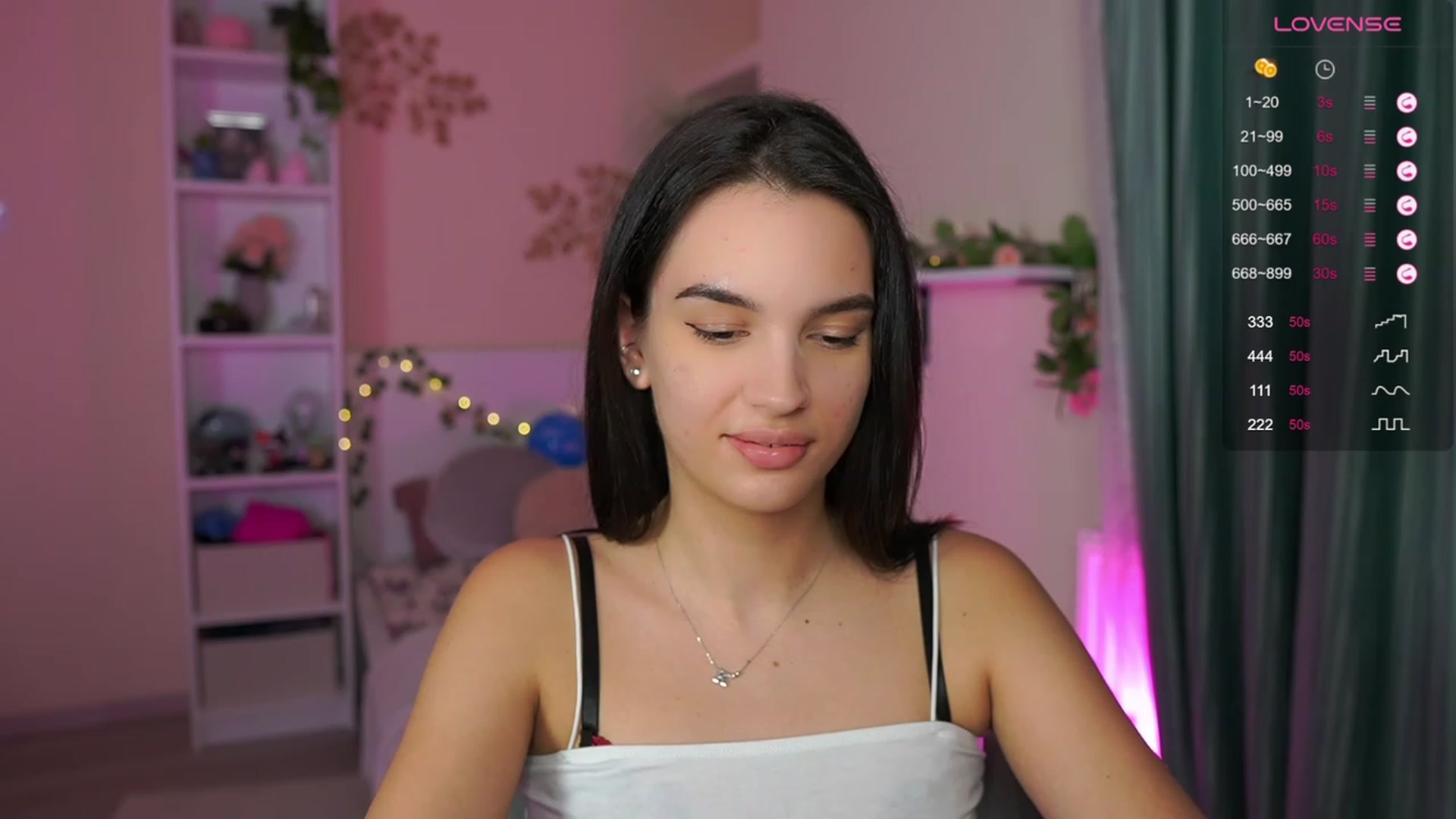 Gallery image thumbnail from Kylie_Quinn's myfreecams stream on, 11/05/2023, 22:37 image 14 of 20
