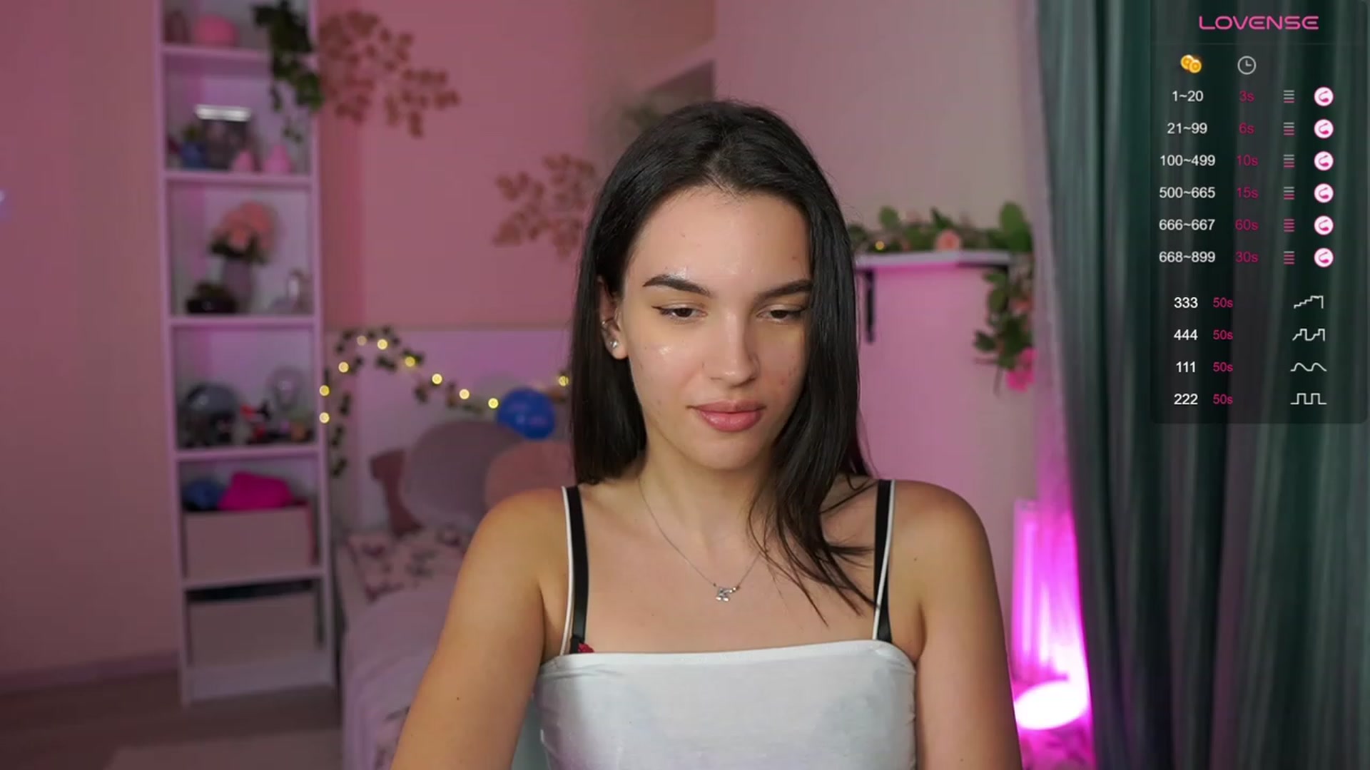 Gallery image thumbnail from Kylie_Quinn's myfreecams stream on, 11/05/2023, 22:37 image 4 of 20
