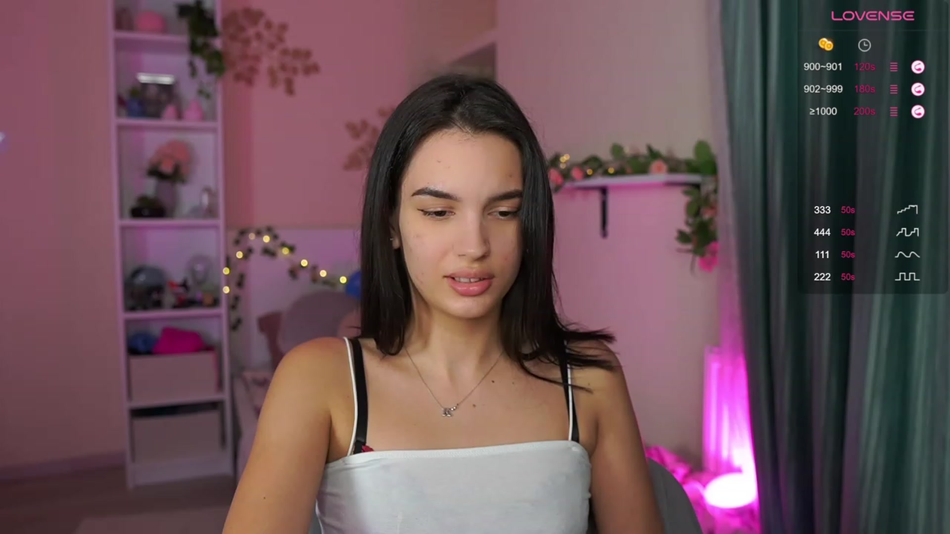 Gallery image thumbnail from Kylie_Quinn's myfreecams stream on, 11/05/2023, 22:37 image 18 of 20