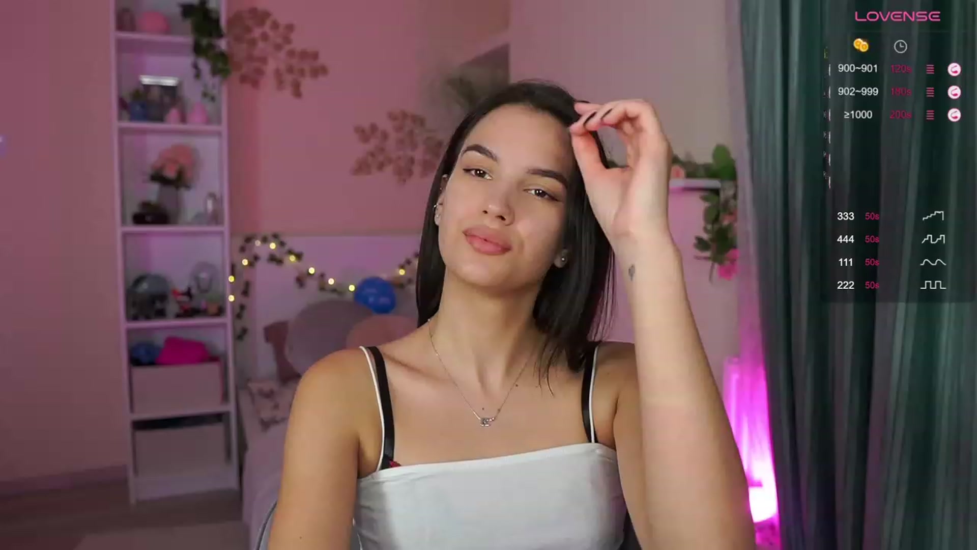 Gallery image thumbnail from Kylie_Quinn's myfreecams stream on, 11/05/2023, 22:37 image 11 of 20