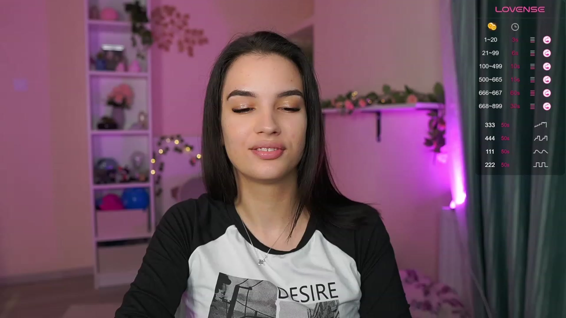 Gallery image thumbnail from Kylie_Quinn's myfreecams stream on, 11/07/2023, 17:40 image 9 of 20