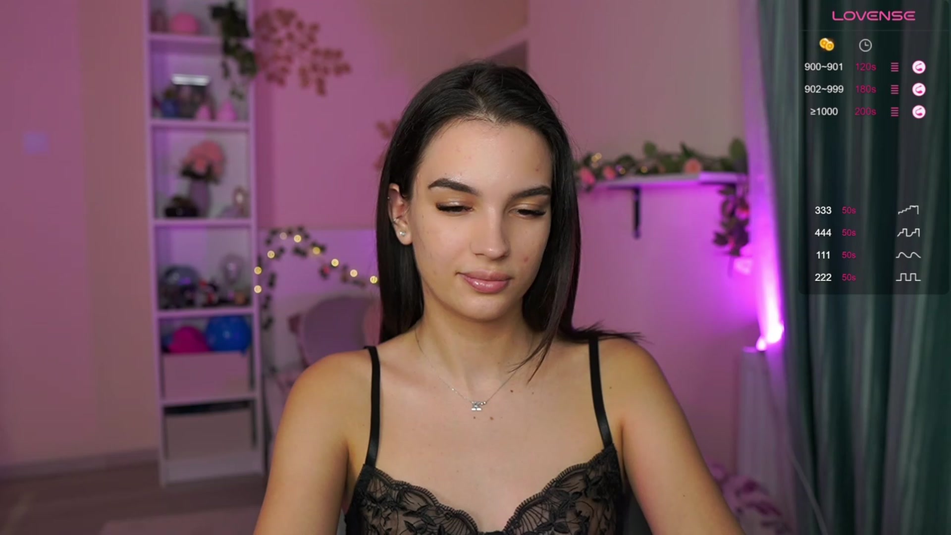Gallery image thumbnail from Kylie_Quinn's myfreecams stream on, 11/07/2023, 19:01 image 16 of 20