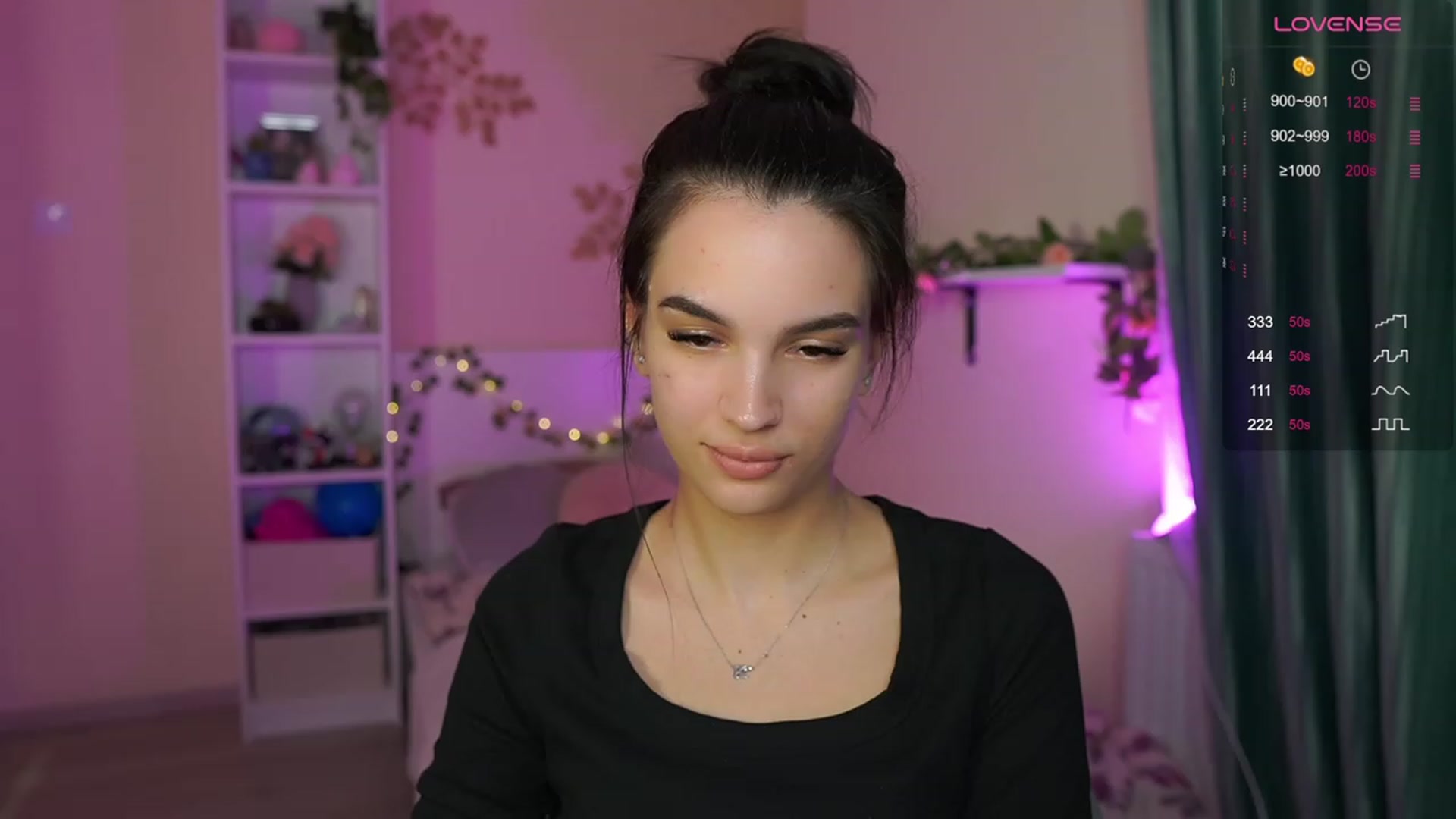 Gallery image thumbnail from Kylie_Quinn's myfreecams stream on, 11/08/2023, 20:22 image 9 of 20
