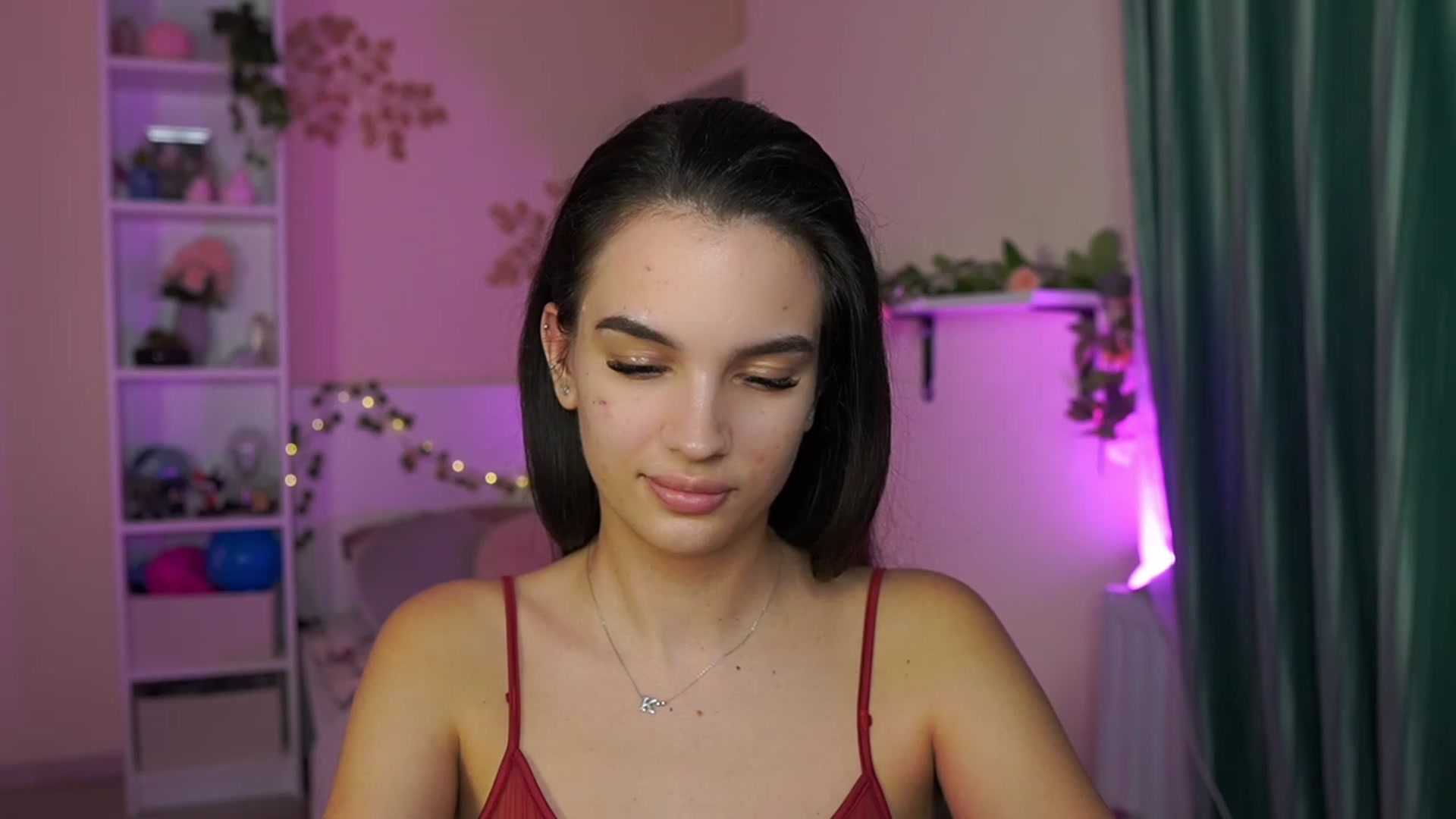 Gallery image thumbnail from Kylie_Quinn's myfreecams stream on, 11/08/2023, 23:20 image 19 of 20