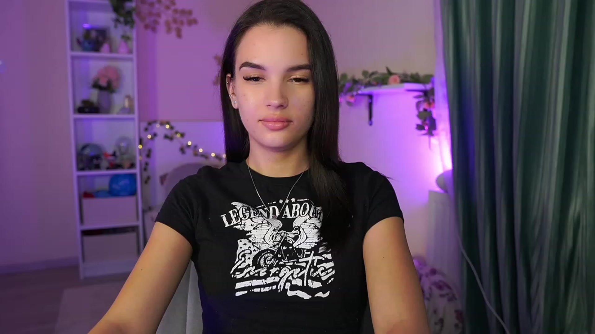 Gallery image thumbnail from Kylie_Quinn's myfreecams stream on, 11/10/2023, 19:36 image 11 of 20