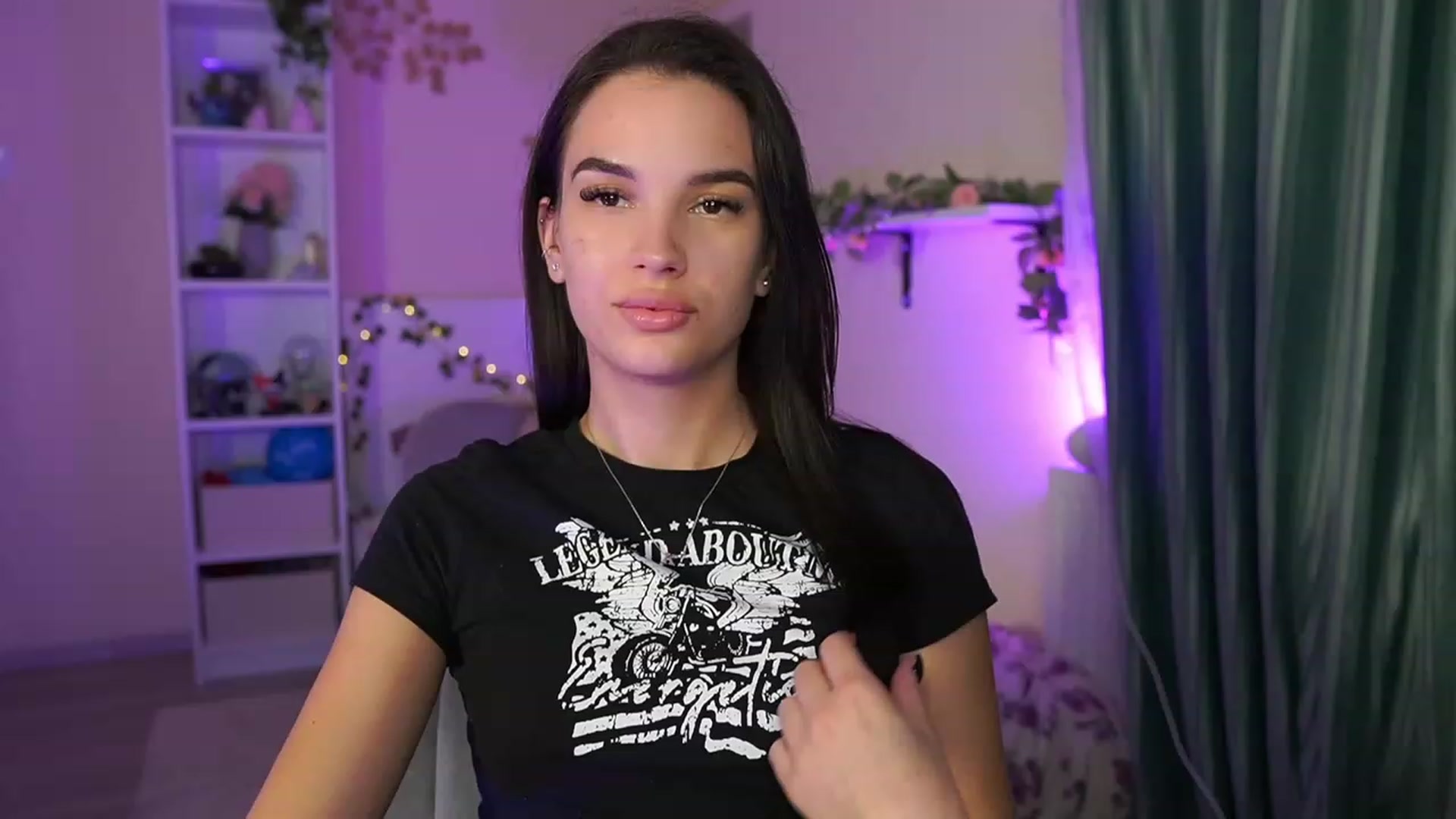 Gallery image thumbnail from Kylie_Quinn's myfreecams stream on, 11/10/2023, 19:36 image 3 of 20