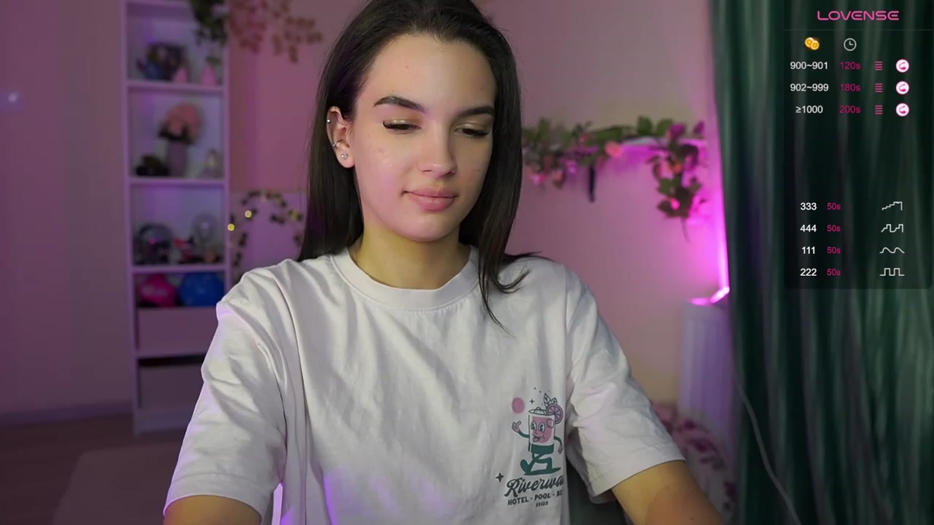 Gallery image thumbnail from Kylie_Quinn's myfreecams stream on, 11/12/2023, 20:42 image 16 of 20